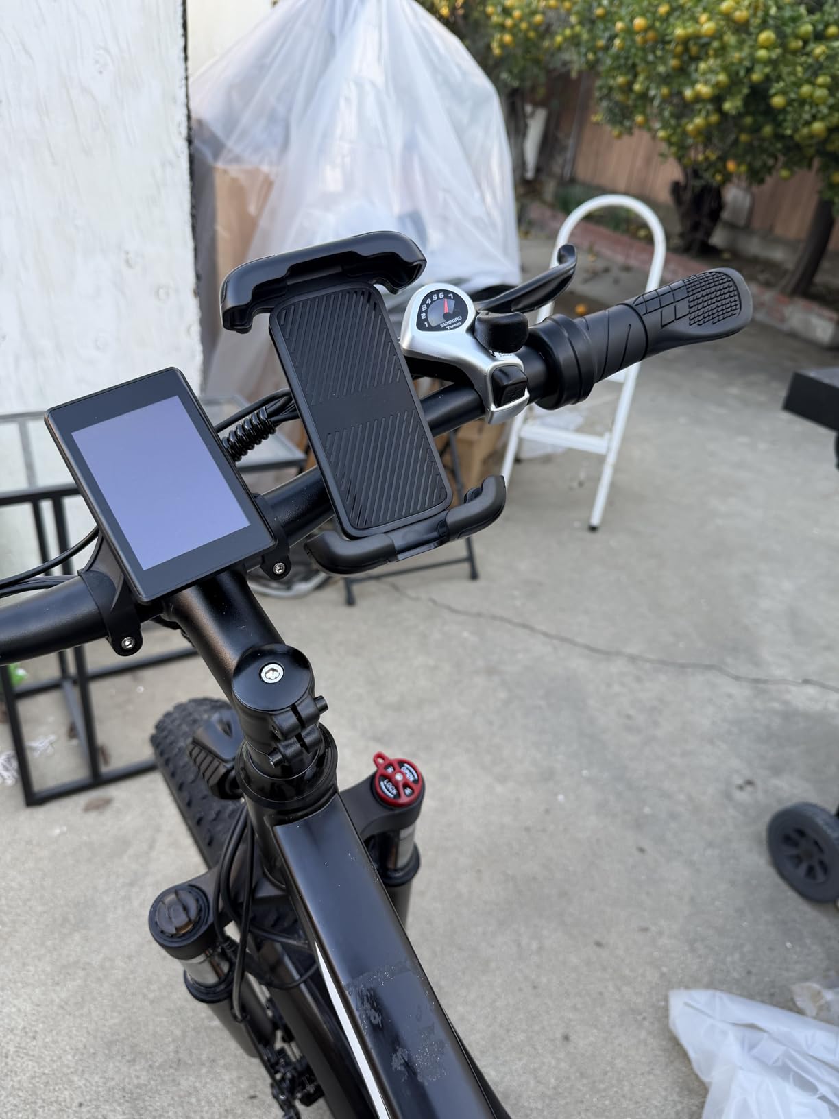 LISEN Bike Phone Holder, [Super Easy Install] Motorcycle Phone Mount Ebike Accessories Bicycle Handlebar Holder Mount Gift for Adults Kids Mountain Bike Gear Accessories for iPhone Samsung Pixel customer photo 1