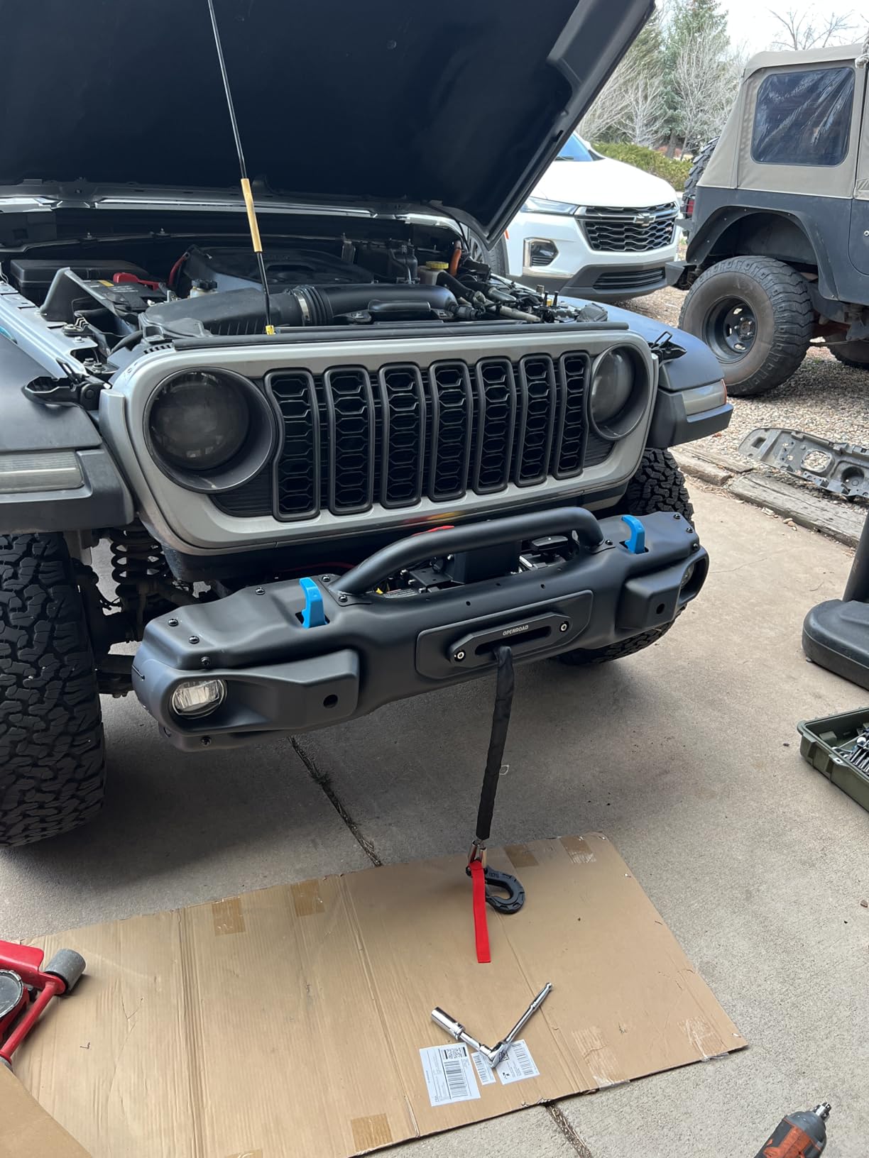 OPENROAD 13500 lb Recovery Winch with Synthetic Rope and 2 Wireless Remotes - IP68 Waterproof 12V Electric Winch for Jeep, SUV, Truck & Trailer - Panther Series 3S customer photo 1