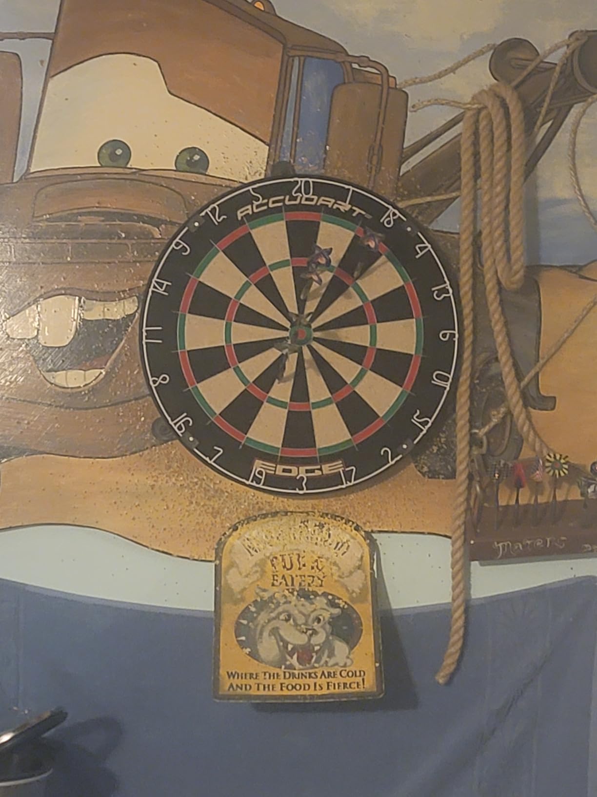 Accudart Edge Bristle Dartboard - Razor Thin Spider Wire Reduces Bounce Outs - Premium Brazilian Sisal customer photo 1