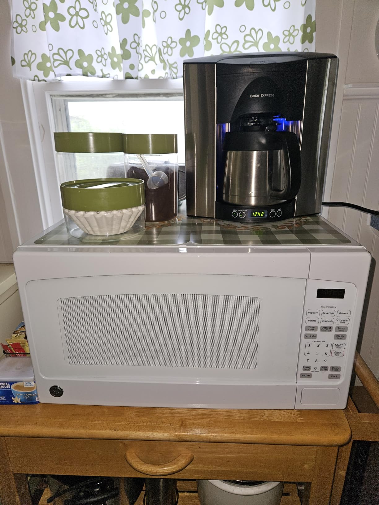 BEC-110 Countertop Automatic Water Filling Coffee System customer photo 1