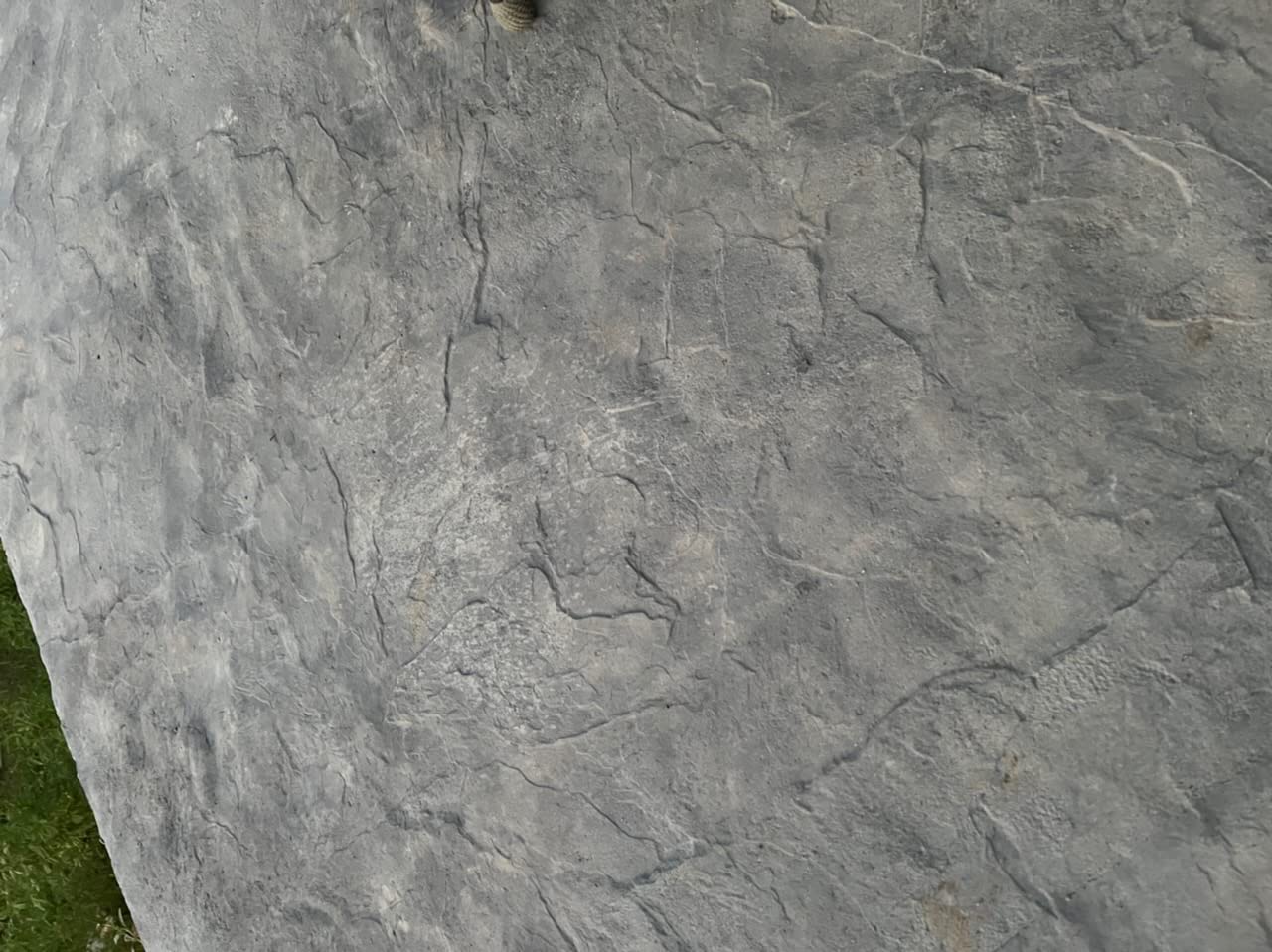 Generic Concrete Seamless Stamp Mat - Fractured Thin Slate (36