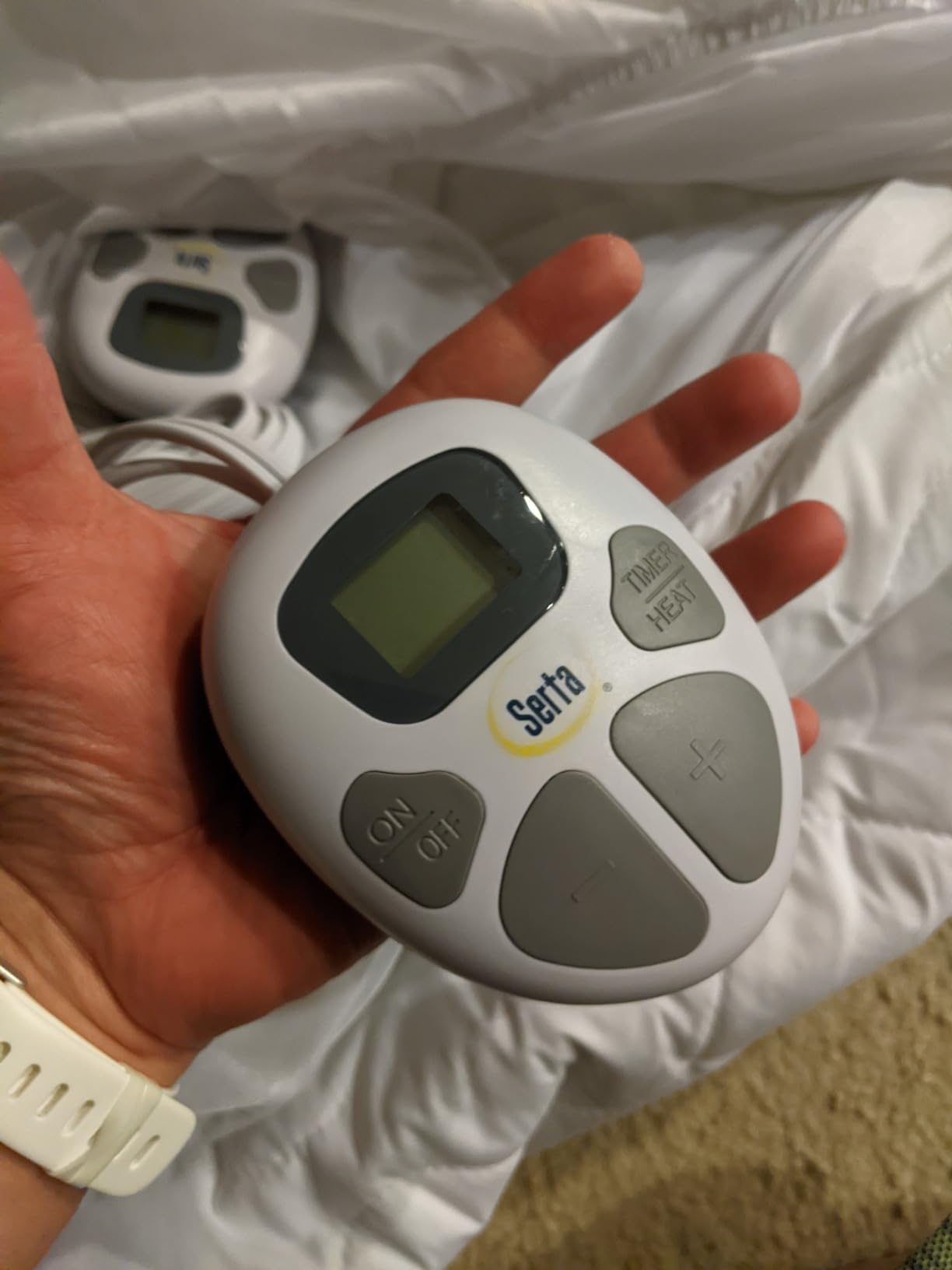 Serta Heated Mattress Pad Queen Size - Electric Mattress Pad, 10 Heat Setting Controller, Auto Shut Off Timer, Deep Elastic Pocket, Up to 17