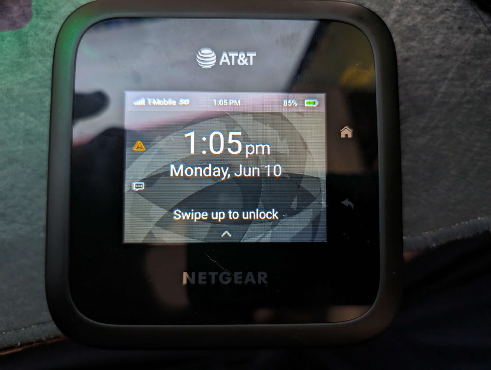 NETGEAR Nighthawk M6 Pro Mobile Hotspot 5G mmWave, 8Gbps, Unlocked, AT&T & T-Mobile, International Roaming, Portable WiFi Device for Travel, 5G Modem Wireless Router (MR6500) (Renewed) customer photo 1