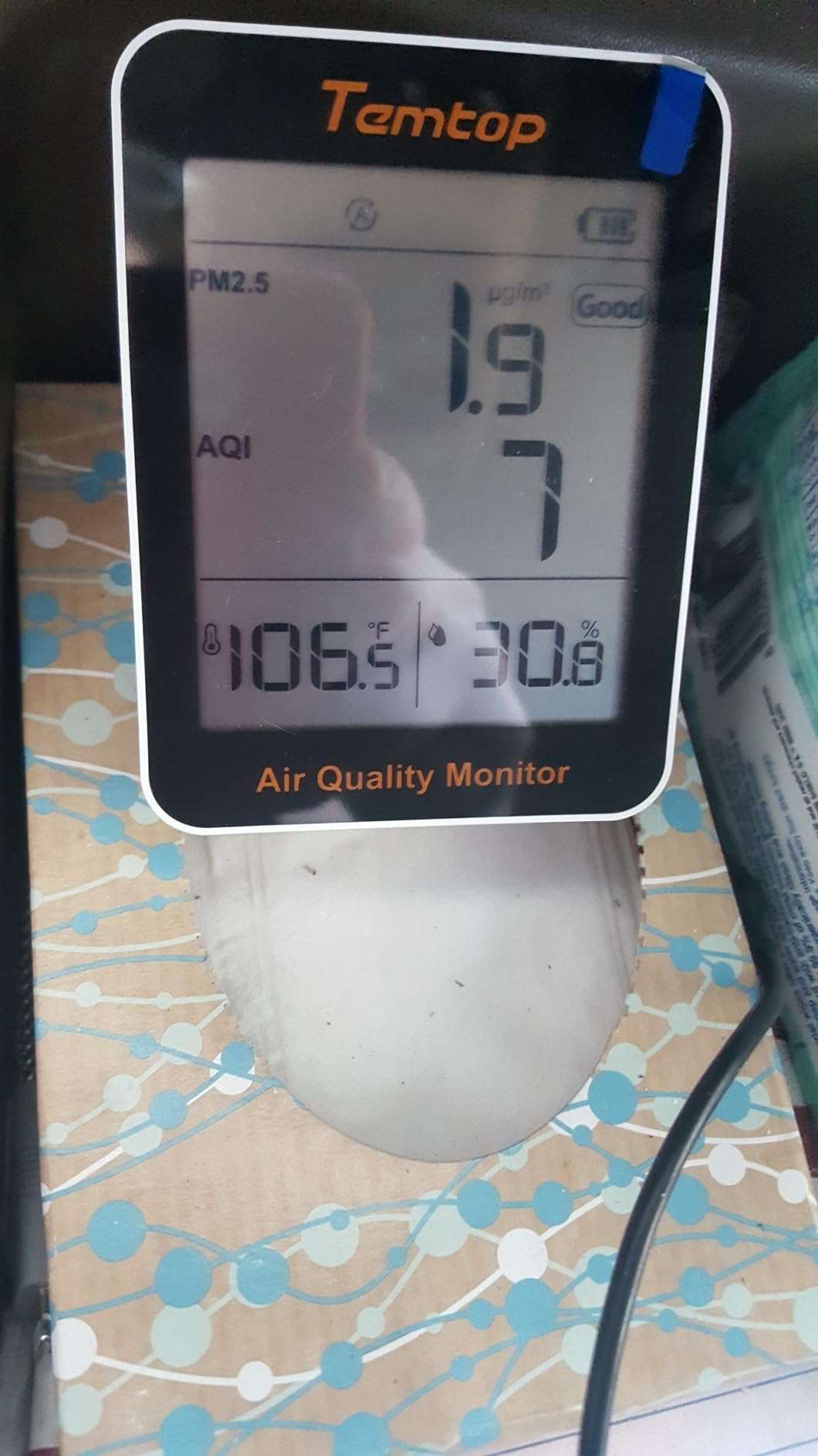 Temtop S1 PM2.5 Air Quality Monitor & Indoor Thermometer | AQI, Temperature & Humidity Monitor, Portable, 60-Day Battery Life, for Home, Office, Nursery & School customer photo 1