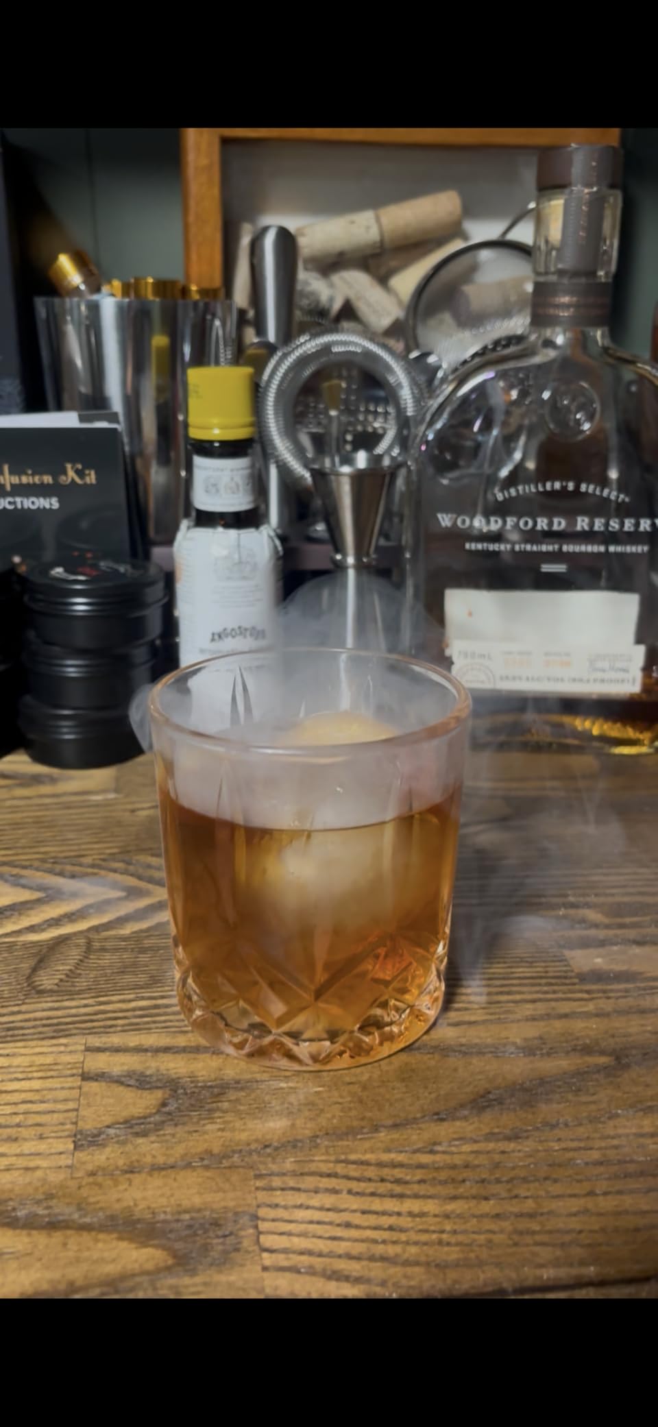 Electric Whiskey Smoker Kit with Torch, Home Bar Gift for Whiskey Lover, 6 Wood Chips - Infuse Rich Smoky Flavors in Bourbon Old Fashioned & Cocktails, Birthday Gifts for Him, Husband (Without Butane) customer photo 2