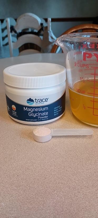 Trace Minerals Magnesium Glycinate Powder - Daily Magnesium Powder for Sleep Support - Calming Bedtime Drink - Natural & Gentle - Mixed Berry Lemonade - 180g (60 Servings) customer photo 2
