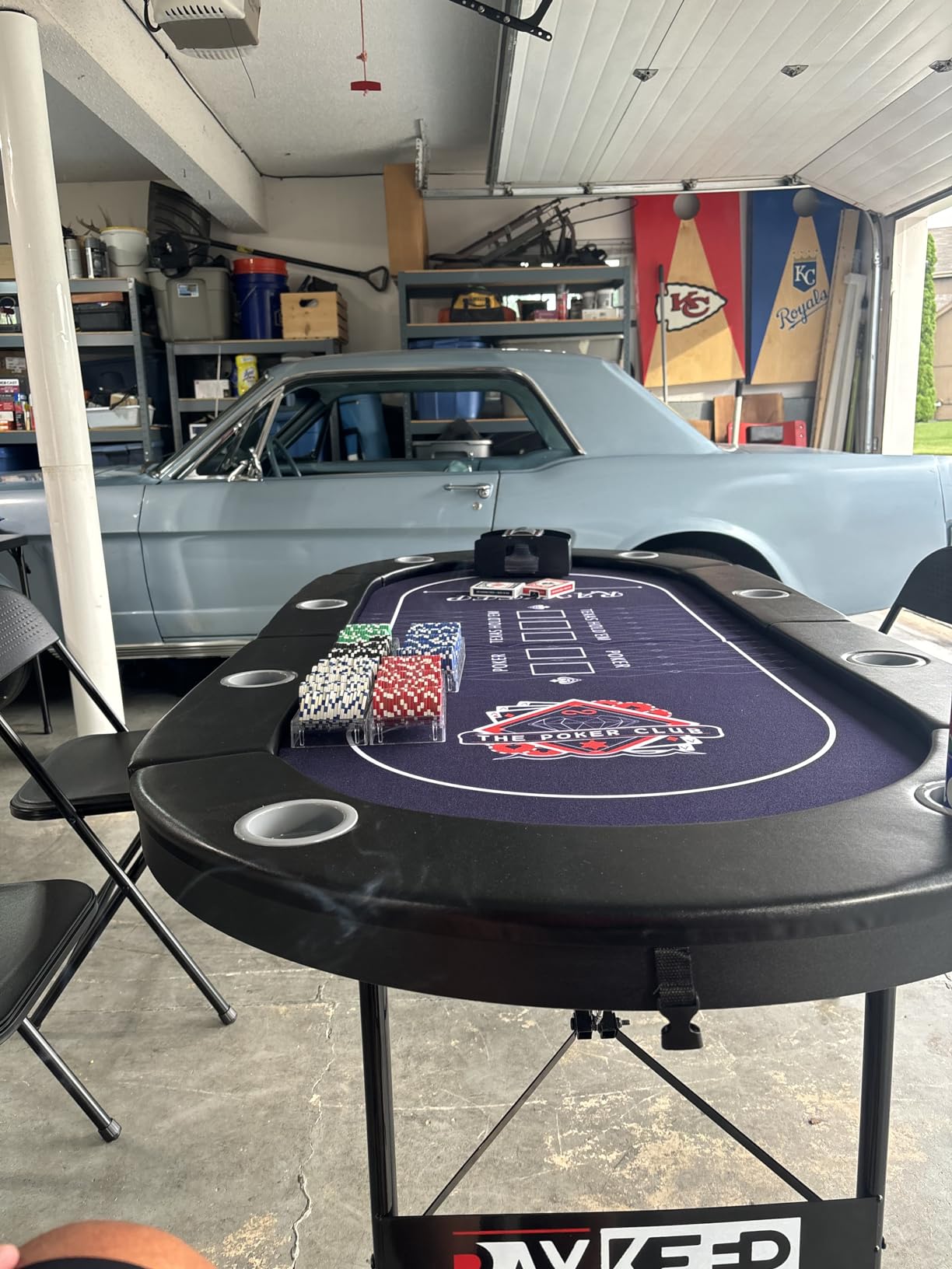 71 Inch Poker Table Foldable, 8 Player Folding Poker Tables w/Collapsible Legs, Casino Grade Felt, Padded Rails and Cup Holders, Portable Poker Table for Texas Holdem Poker and Blackjack customer photo 2