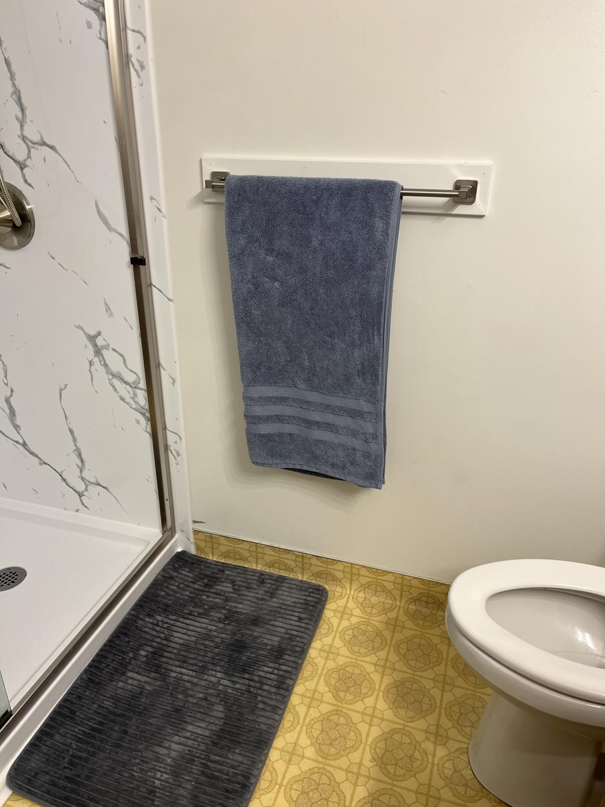 Brushed Nickel Bathroom Hardware Set 4 Pieces,Bathroom Accessories Set Stainless Steel Wall Mounted, Hand Towel Bar, Towel Ring, Robe Towel Hooks,Toilet Paper Holder,Towel Bar Set, 23.6 Inch customer photo 2