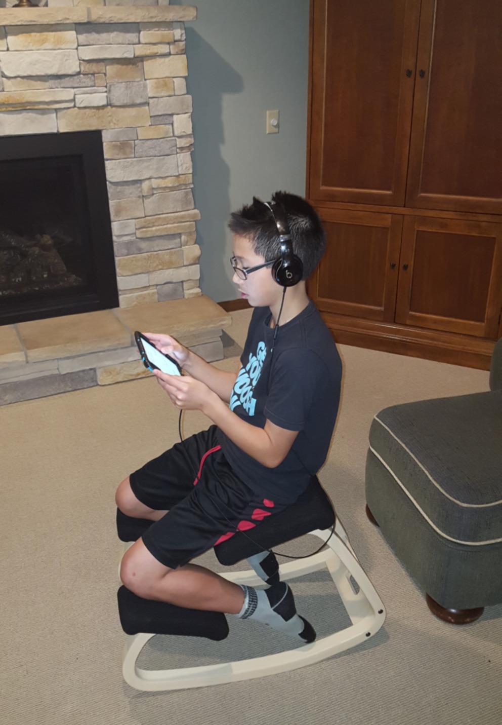 Variable Natural/Pink Ergonomic Office Kneeling Chair for Desk - Back Pain Relief, Rocking Seat for Home, Study & Posture Support - 10 Year Quality Guarantee customer photo 1