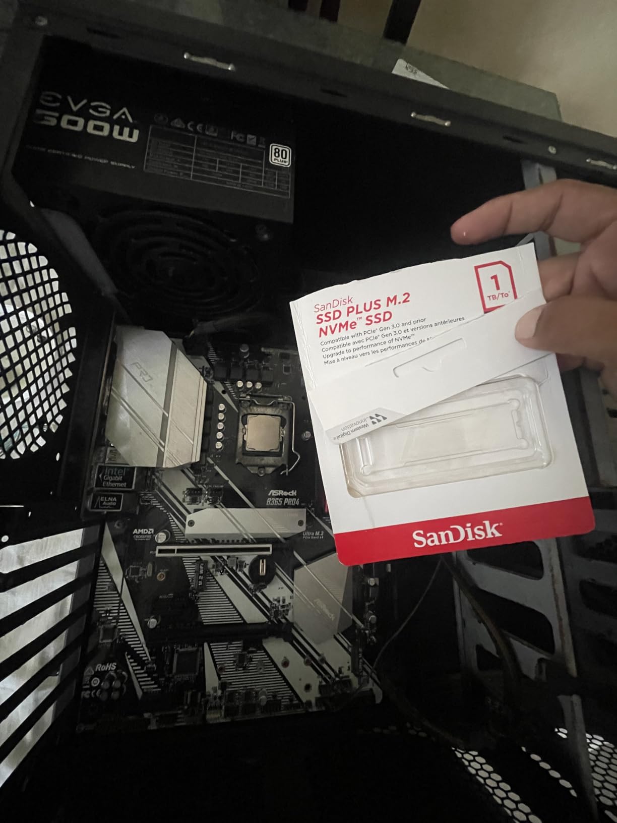 SanDisk 1TB SSD Plus M.2 NVMe SSD - PCIE Gen 3.0, Up to 3,200 MB/s - Internal Solid State Drive - SDSSDA3N-1T00-G26 customer photo 2