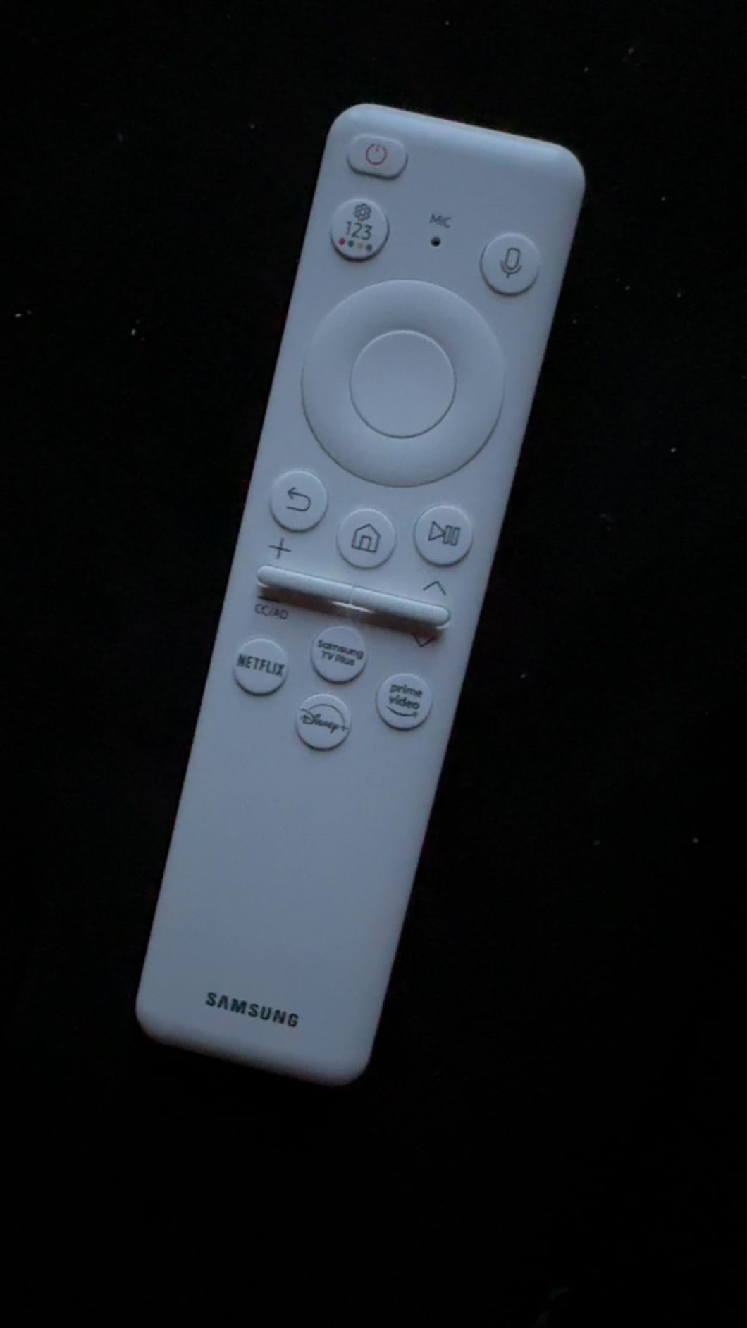 SP-LFF3CLAXXZA The Freestyle Projector 2nd Gen with Gaming Hub Bundle Included The Freestyle Projector Carrying Case + 6 Feet Micro-HDMI to HDMI A/V Cable + 2 Year CPS Enhanced Protection Pack customer photo 1