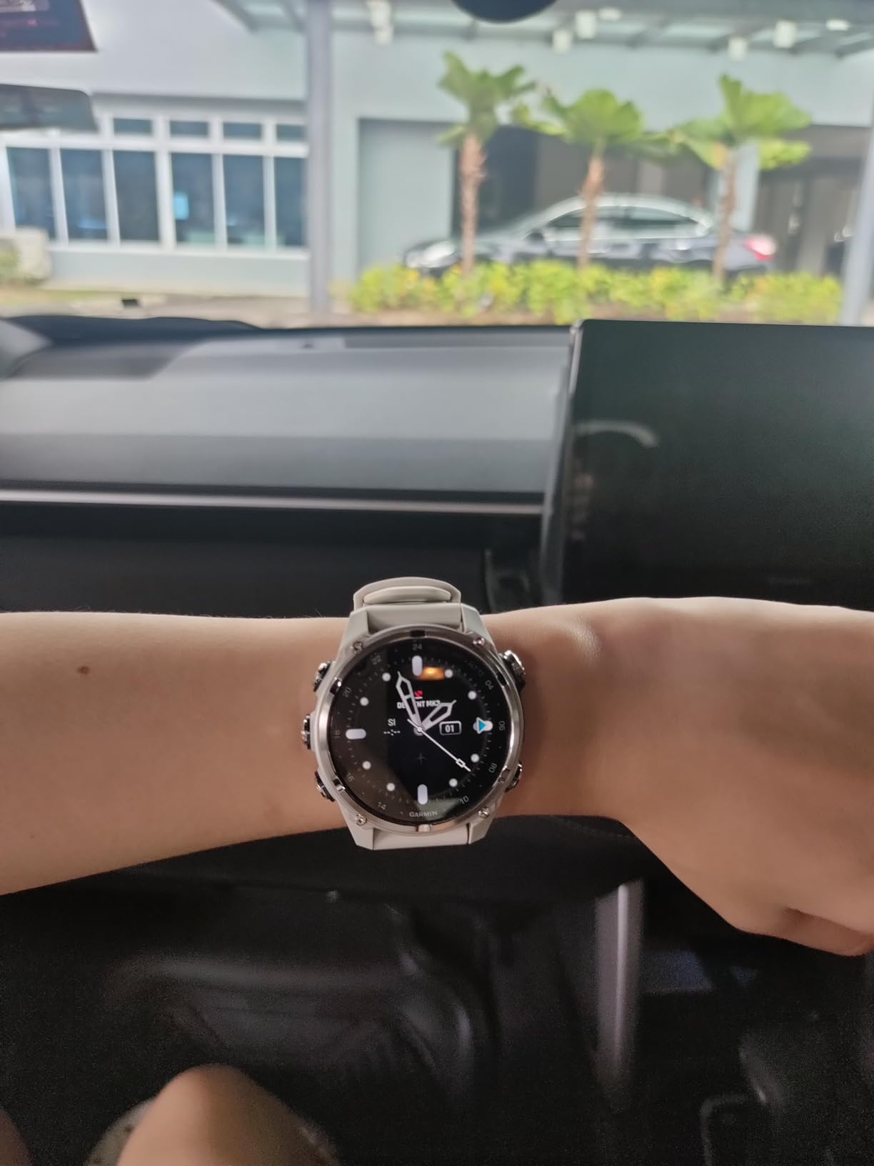 Garmin Descent™ Mk3i, Dive Computer and Multisport GPS Smartwatch, Air Integration, Black customer photo 1