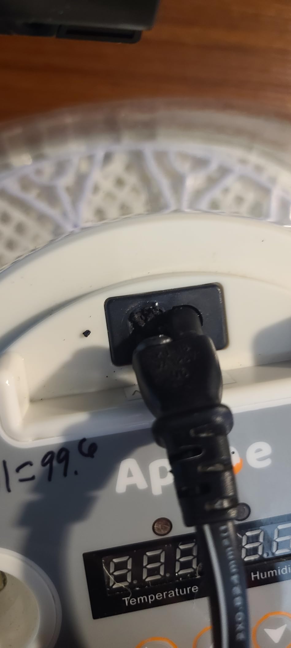 APDOE HatchPro 12 Egg Incubator with Temperature and Humidity Control, Automatic Egg Turning, Egg Candler, External Water Bottle, Adjustable Air Vent, 360 Degree Clear View customer photo 2