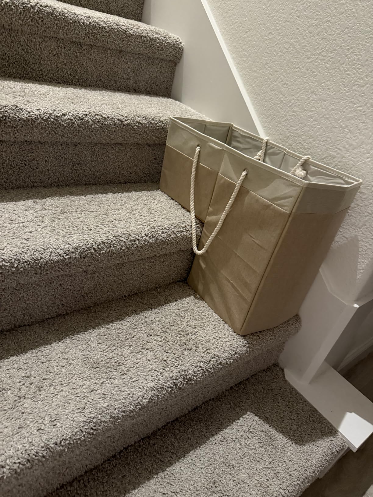 Stair Basket for Stairs with Handle, Staircase Baskets for Carpeted and Wooden Stairs,16