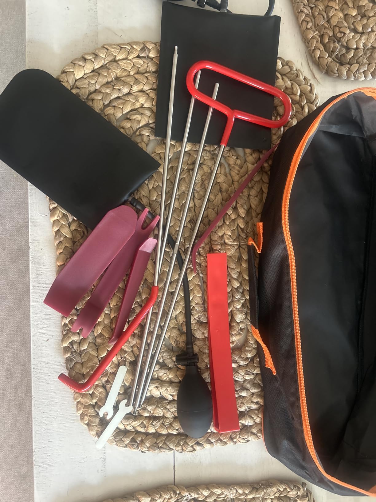 Heavy Duty Trailer Release Tool, Solid Steel Cargo Reach Hook for Semi-Trucks and Logistics customer photo 1