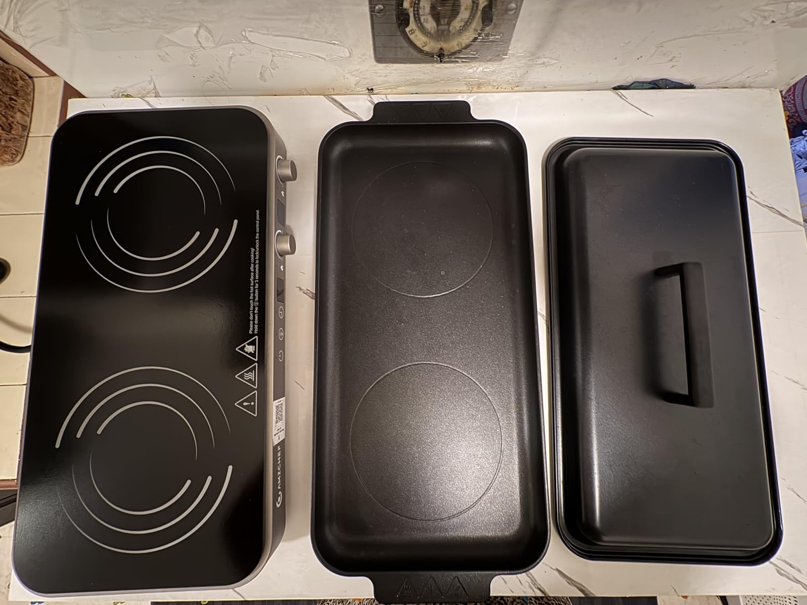 AMZCHEF Double Induction Cooktop with Removable Griddle Pan Non-stick, 1800W 2 burner Portable Induction Stove With Sensor Touch 9 Power Levels, 99 Min Timer, Iron Grey customer photo 2
