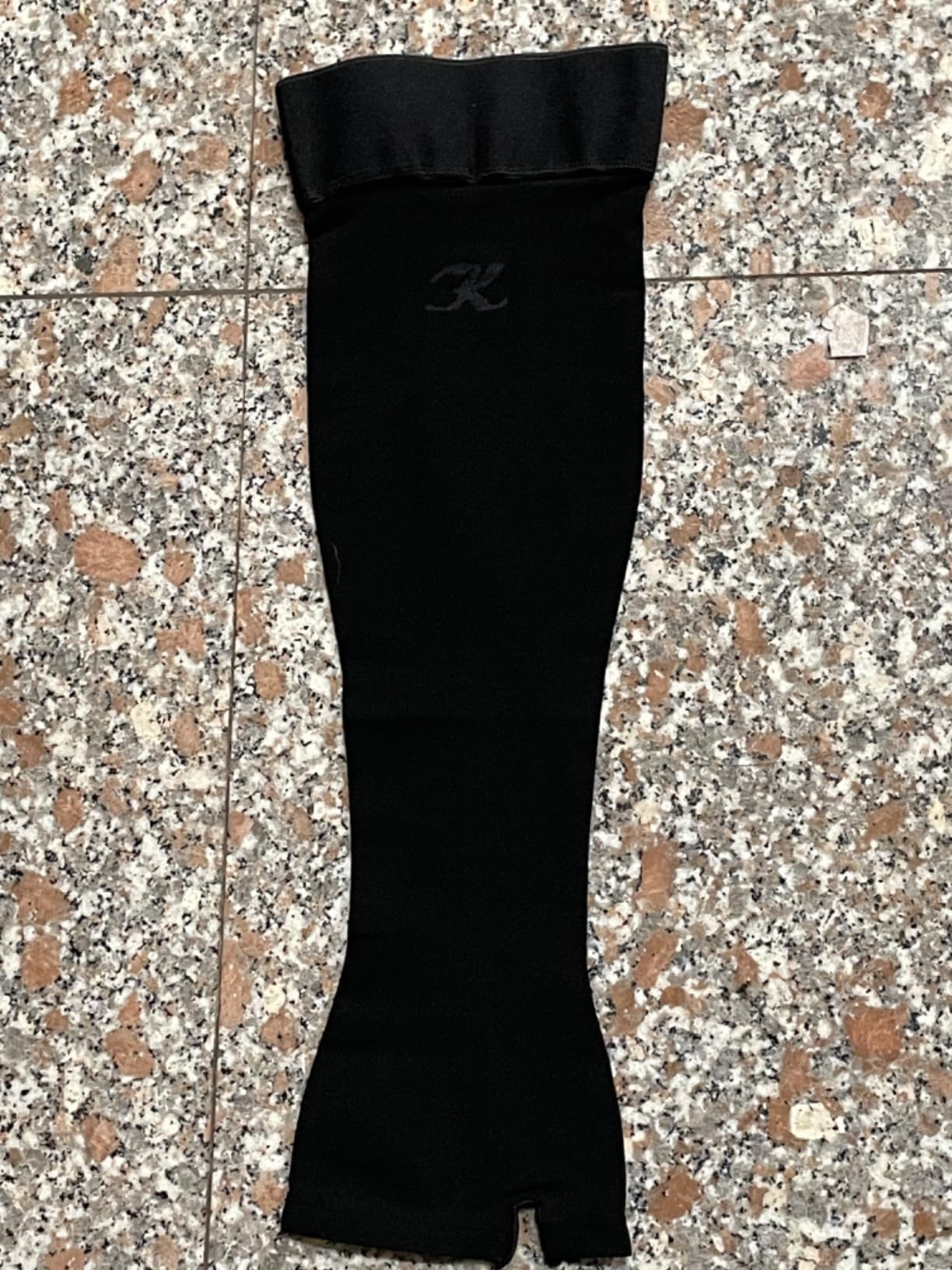 KEKING Lymphedema Compression Arm Sleeve with Gauntlet for Women Men, 20-30 mmHg Medical Graduated Compression Arm Brace, Full Arm Support Brace for Pain Relief, Arthritis, Swelling, Single Beige L customer photo 2