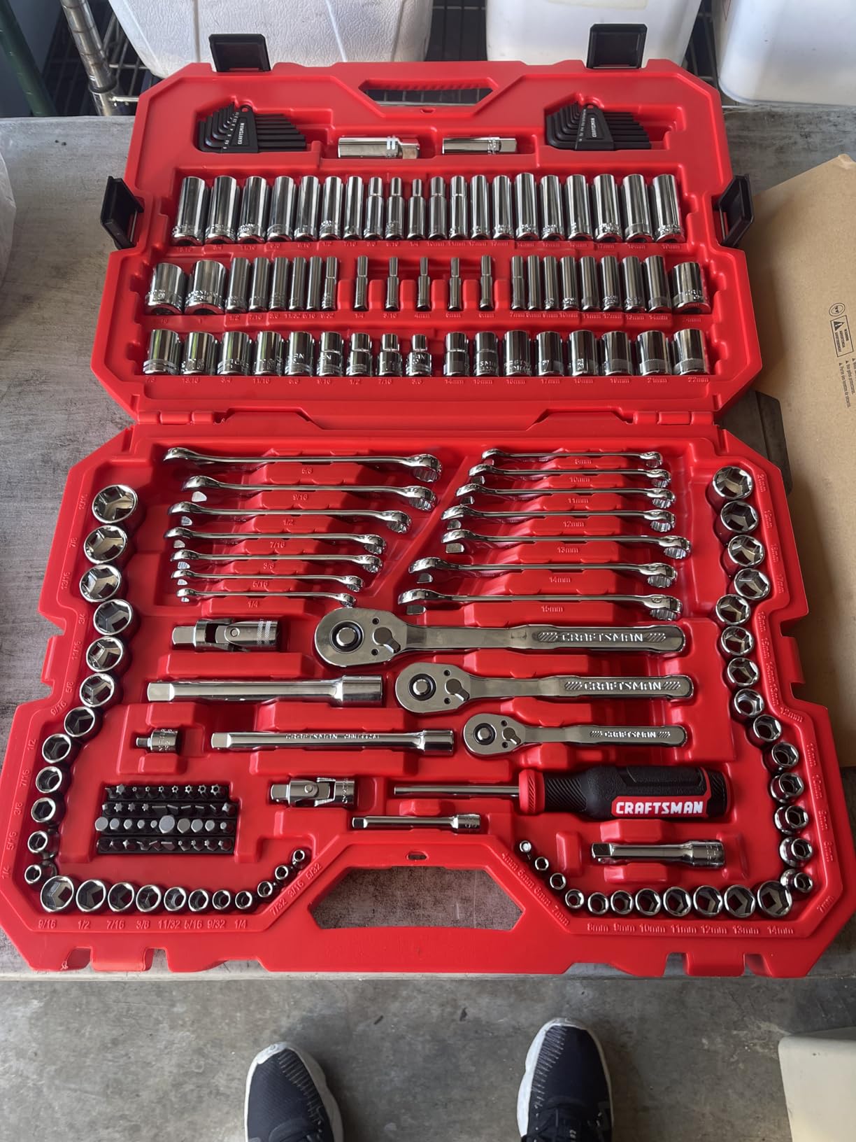 CRAFTSMAN Tool Set, 189 Piece Mechanics Tool Set, 1/4, 3/8 and 1/2 Inch Drive Socket Wrench Set with Thinner Ratchet customer photo 1