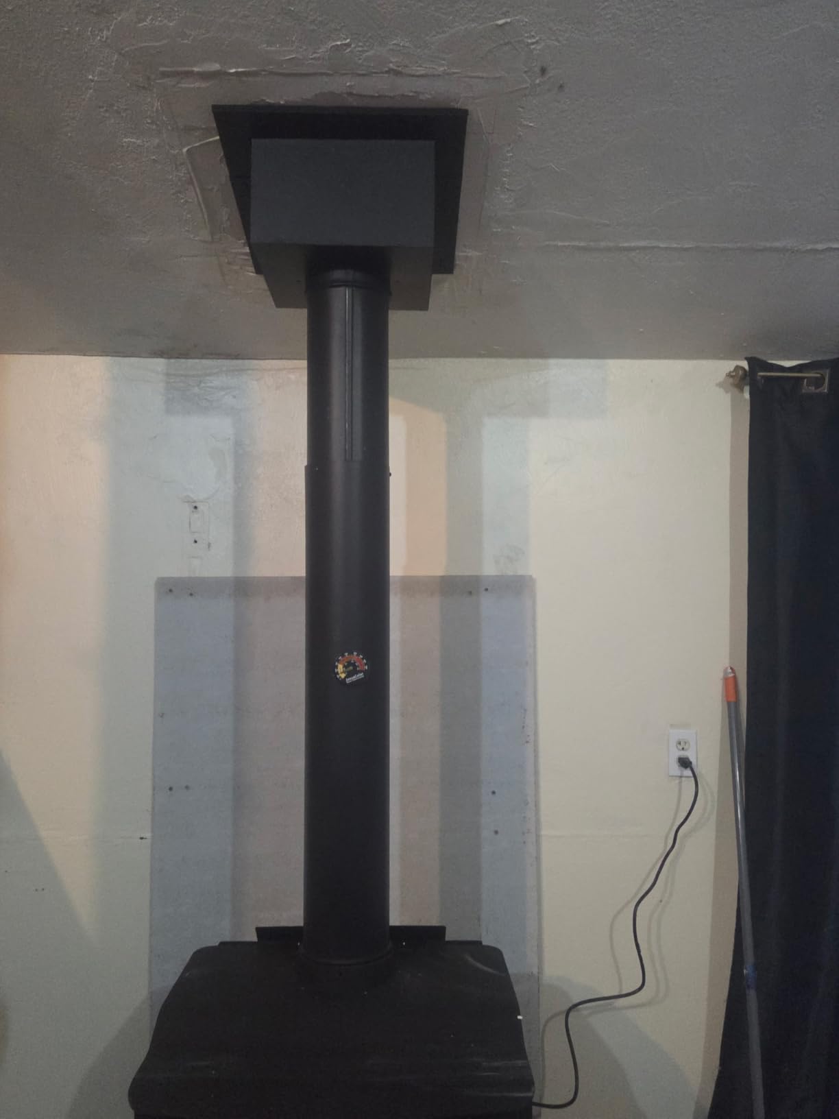 Pleasant Hearth 1,800 Sq. Ft. Wood Stove with Stainless Steel Ash Lip and Blower customer photo 1