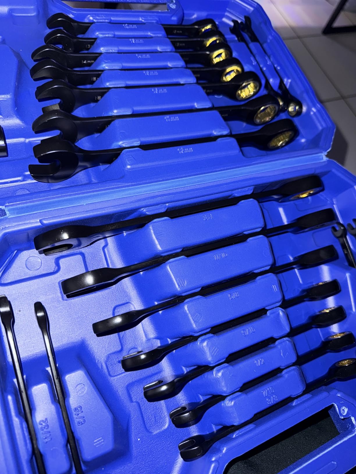 WORKPRO 22-piece Ratcheting Wrench Set with 180 Degree Flex Head, Anti-Slip Tooth, Combination Wrench Sets with Organizer Box customer photo 1