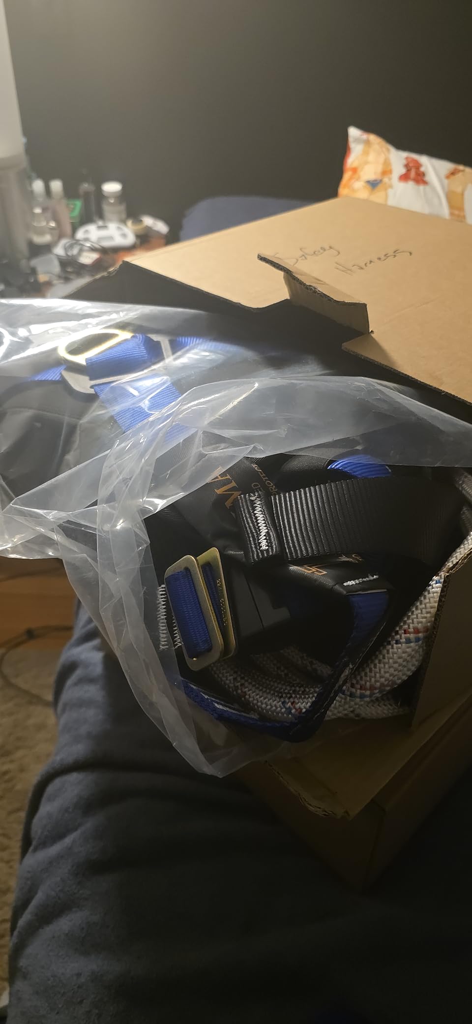 TRSMIMA Safety Harness Fall Protection - Roofing Harness Kit Men Full Body Construction Harness with Lanyard for Work Upgrade 4 Quick Buckles customer photo 1