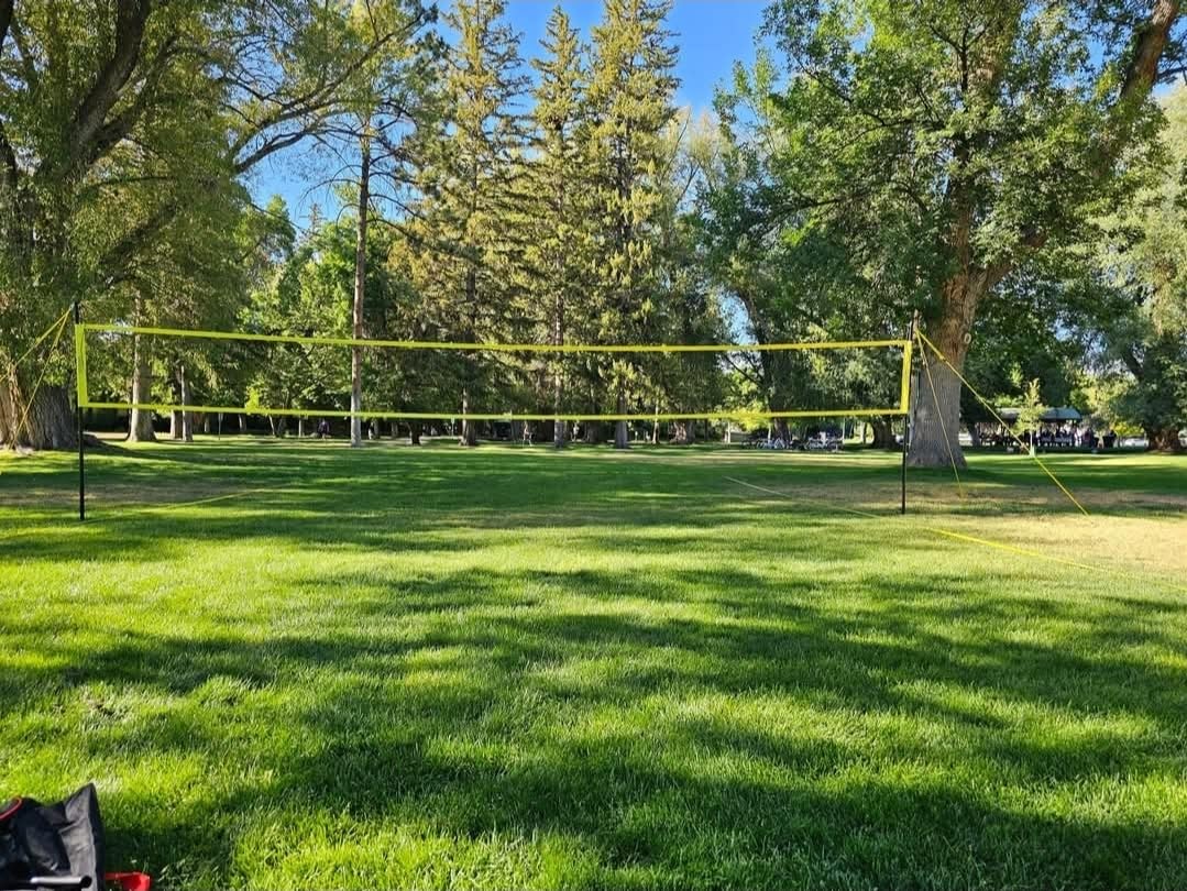 Volleyball Net Outdoor - Portable Volleyball Set for Backyard with Professional Volleyball Net, Wrap Yarn Volleyball and Pump, Boundary Line, Carry Bag customer photo 1