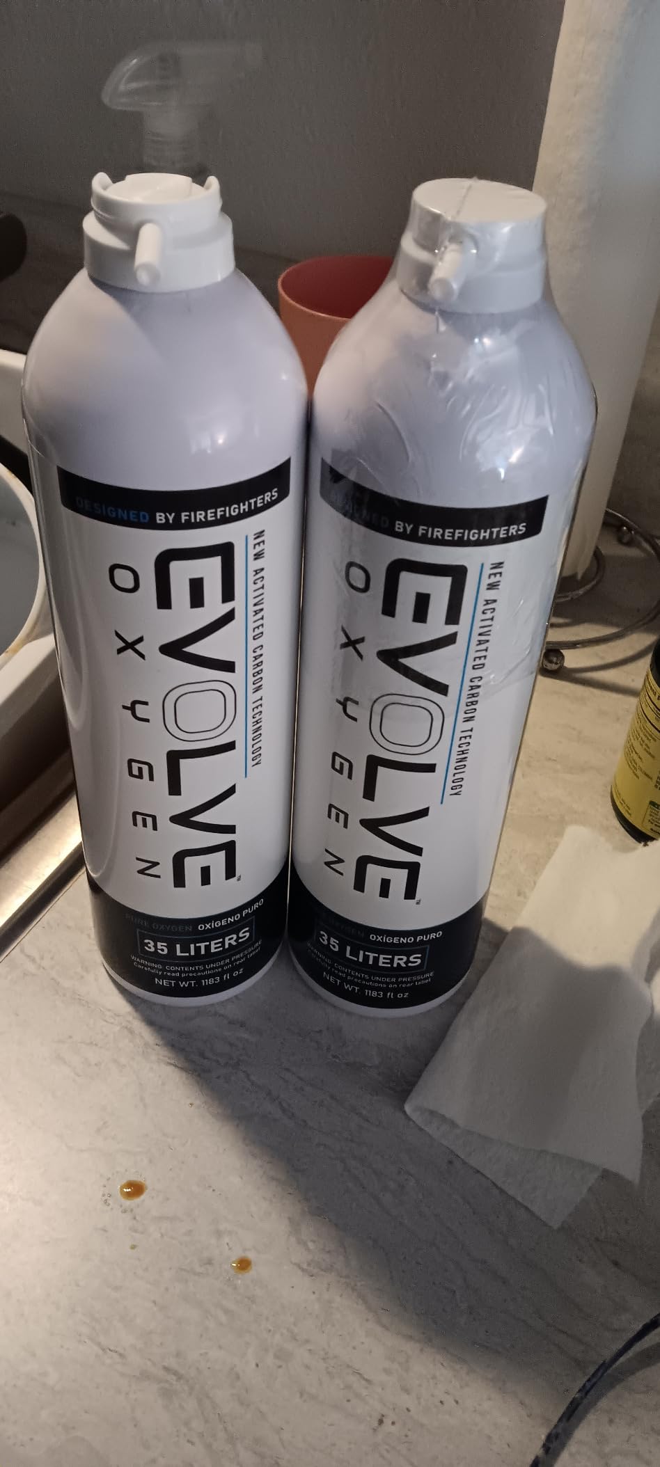EVOLVE 35-Liter Pure Oxygen Canister with Mask and Tube | Portable Oxygen Can | Ideal for Home Use and Outdoor Activities | Designed by Firefighters | Made in The USA | Pack of 2 customer photo 2