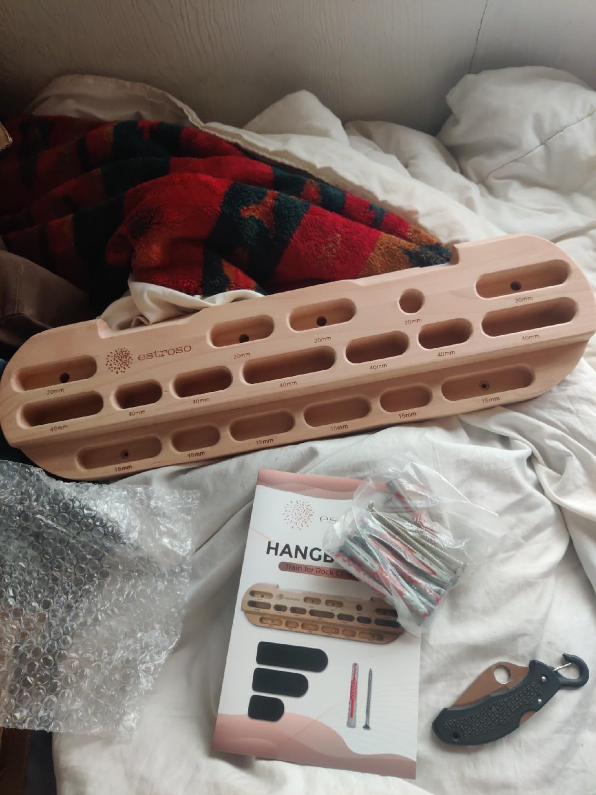 ESTROSO Wooden Hangboard - Training Hang Board with Adjustable Grip Depths, Grip Strengthener, Forearm Exerciser, Pull Ups - Climbing Fingerboard with Installation Kit customer photo 1