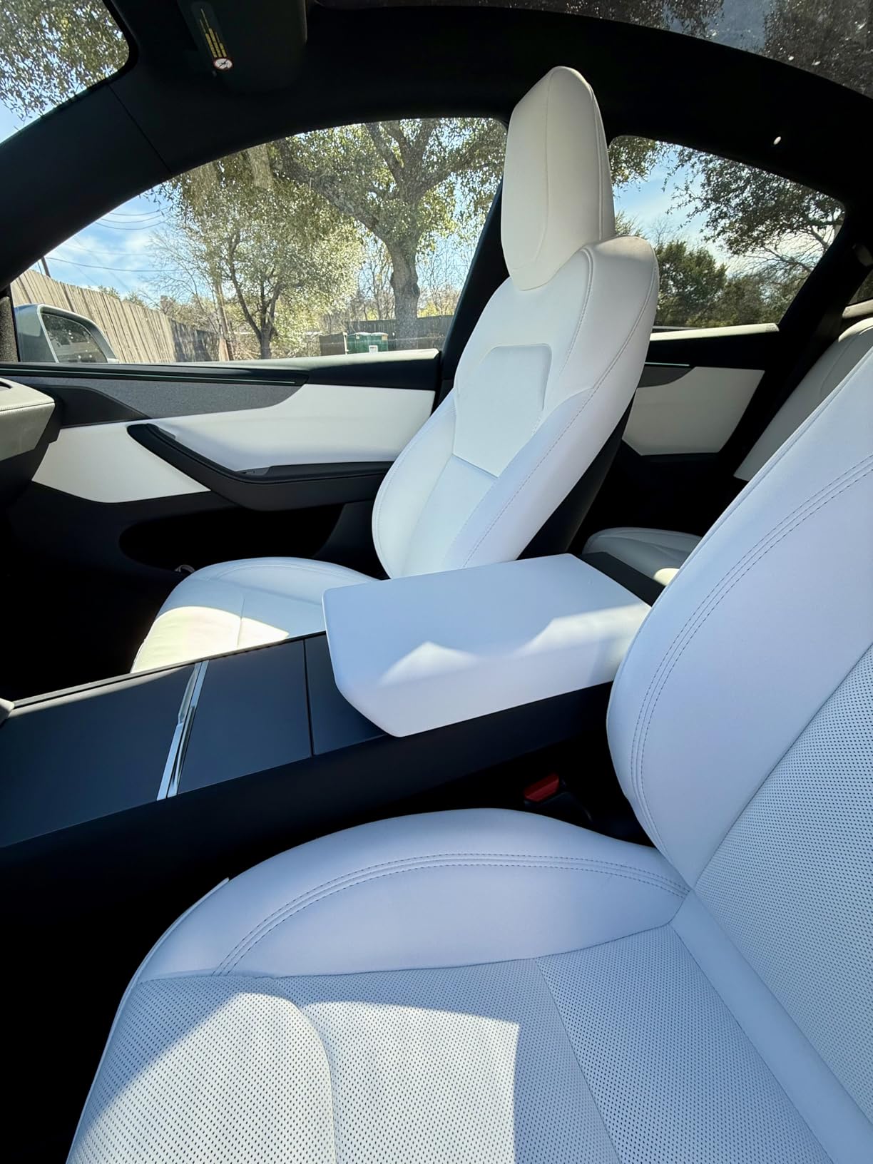 Spigen Center Console Armrest Cover for Tesla Model Y Juniper (Standard, Premium & Performance 2026/2025) and Model 3 Highland (Standard, Premium & Performance 2026/25/24) - Black customer photo 2