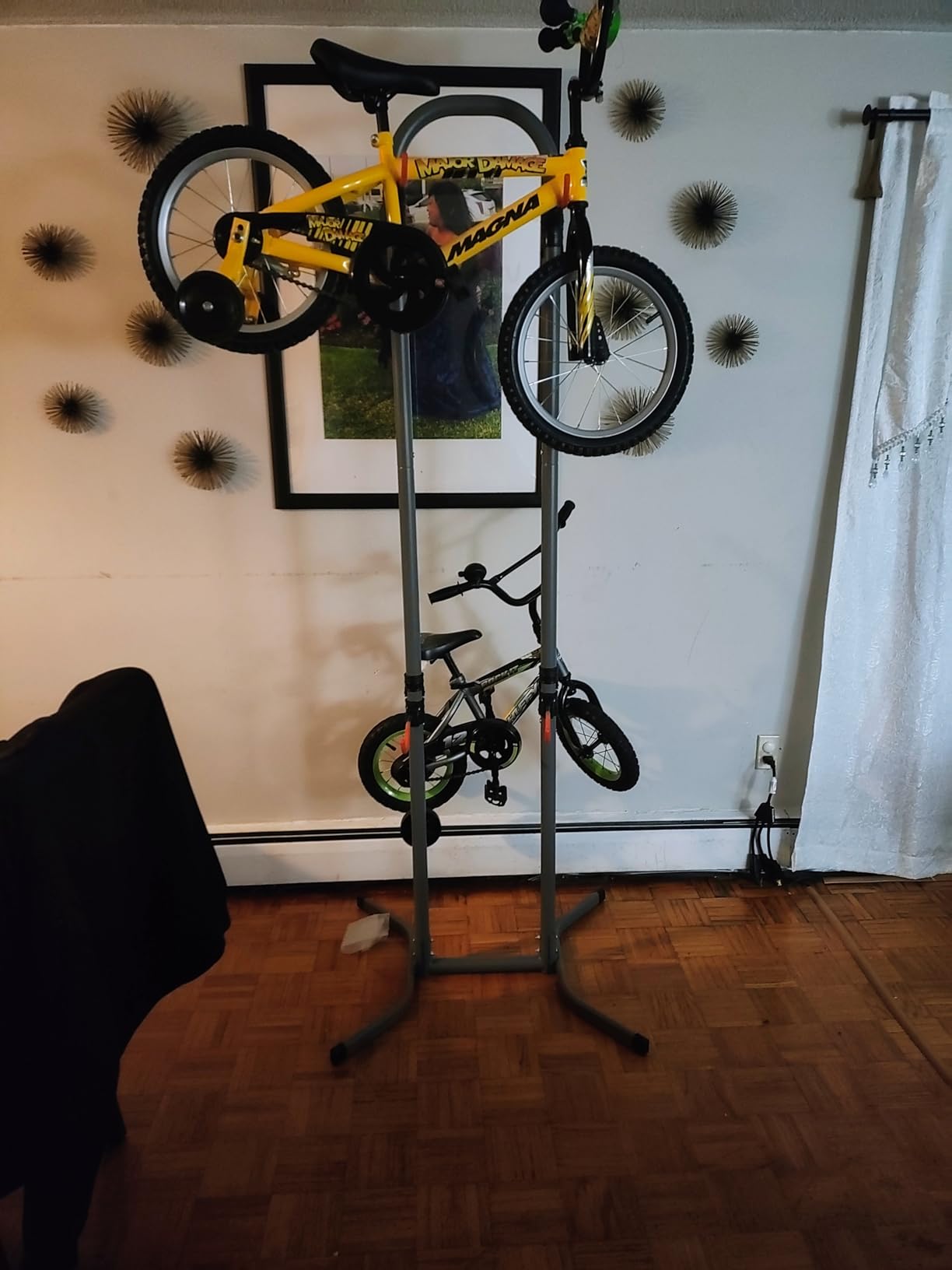 Suchtale 4 Bike Rack, Bicycle Rack, Bike Storage Rack for Garage Home, Freestanding Gravity Bike Stand, Adjustable Vertical Bicycle Holder for Indoor Outdoor, Bike Hanger Floor Parking Cycle Organizer customer photo 2