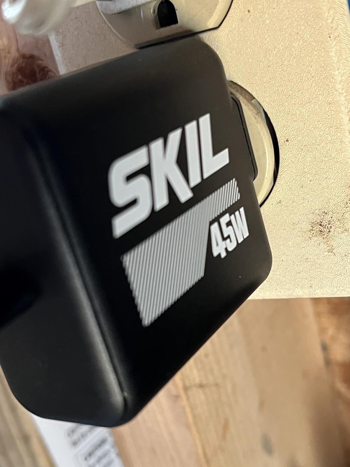 SKIL PWR CORE 20 Brushless 20V 18Ga Brad Nailer Kit including 2.0Ah USB-C Battery and Charger-NA1800B-10 customer photo 2