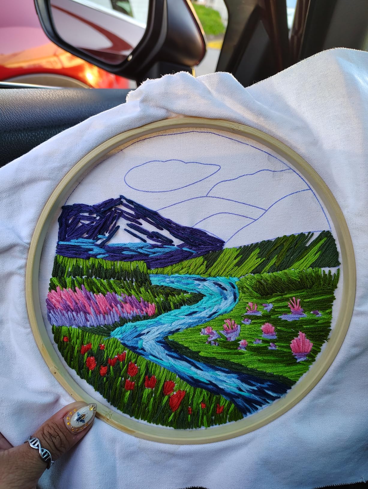 Maydear 4 Pack Embroidery Starter Kit with Pattern, Stamped Cross Stitch Kits for Beginners Adults with Embroidery Hoop and Instructions, Hand Embroidery Kit customer photo 2