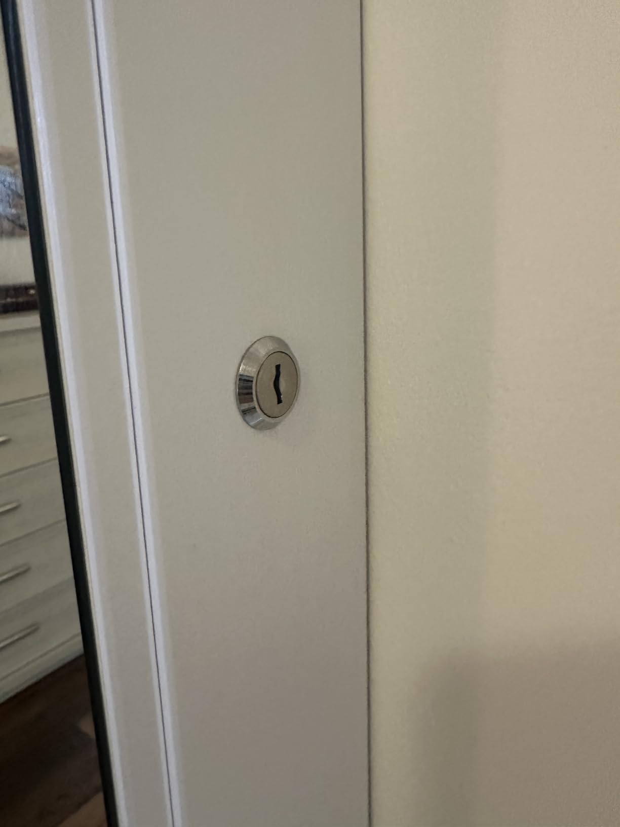 SONGMICS 55 Inches Tall Spacious Jewelry Cabinet, Jewelry Armoire with Light-Up Interior Mirror, Wall or Door Mounted Jewelry Storage Organizer, Lockable, Gift Idea, Cloud White UJJC032W01 customer photo 2