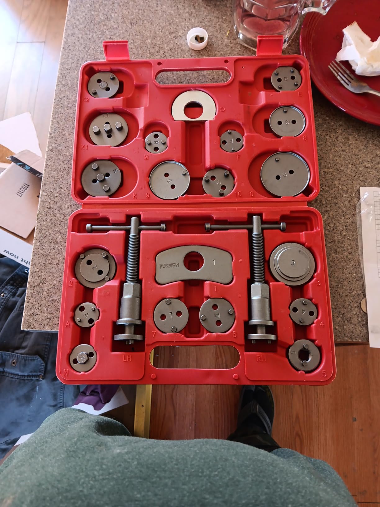 Brake Caliper Compression Tool 24-Piece Heavy Duty Disc Brake Piston Caliper Compressor Rewind Tool Set with C Hanger customer photo 2