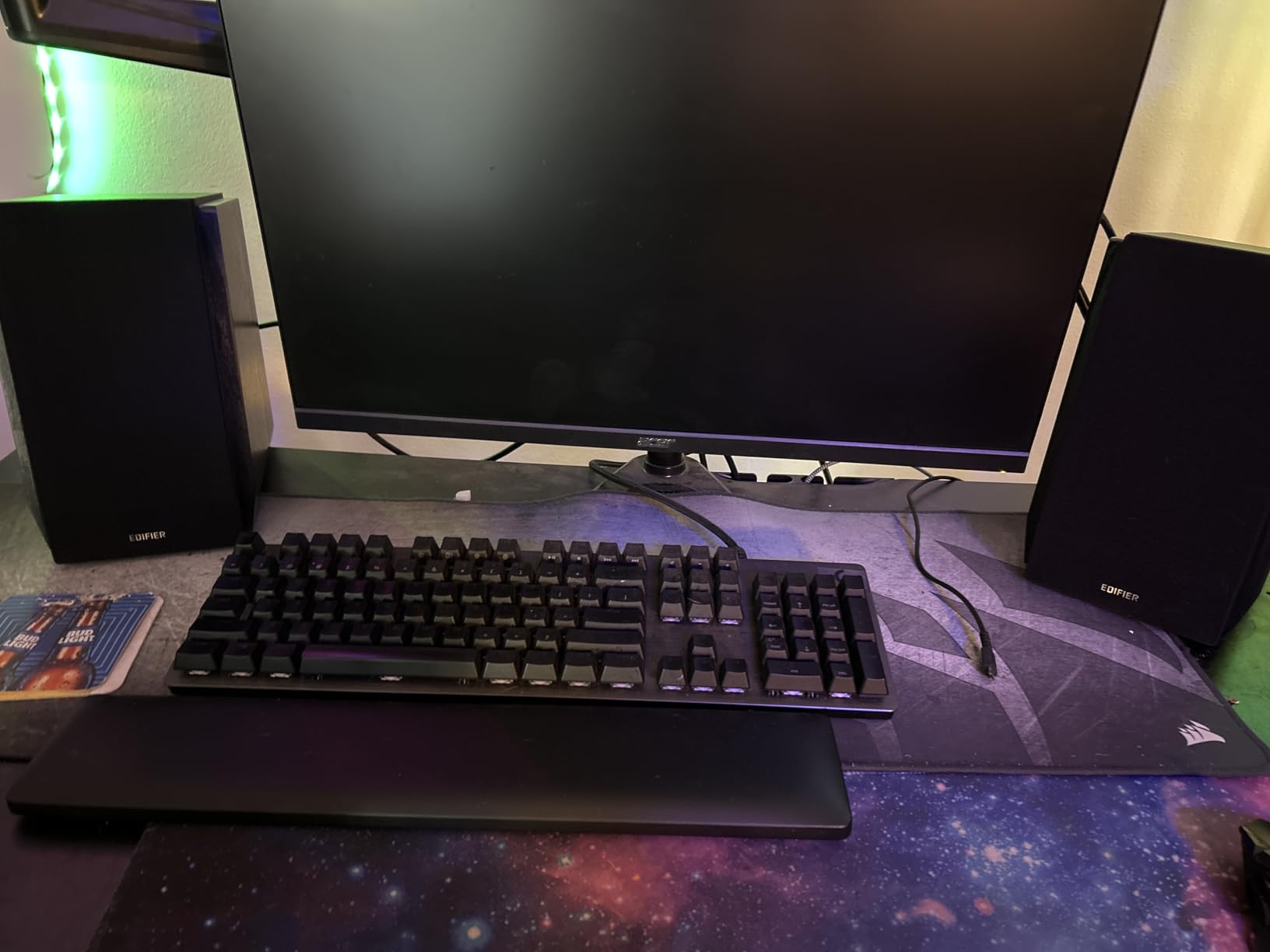 Edifier R1700BT Bluetooth Bookshelf Speaker - Active Near-Field Studio Monitors - Powered Speakers 2.0 Setup Wooden Enclosure 66w RMS (Black) customer photo 2