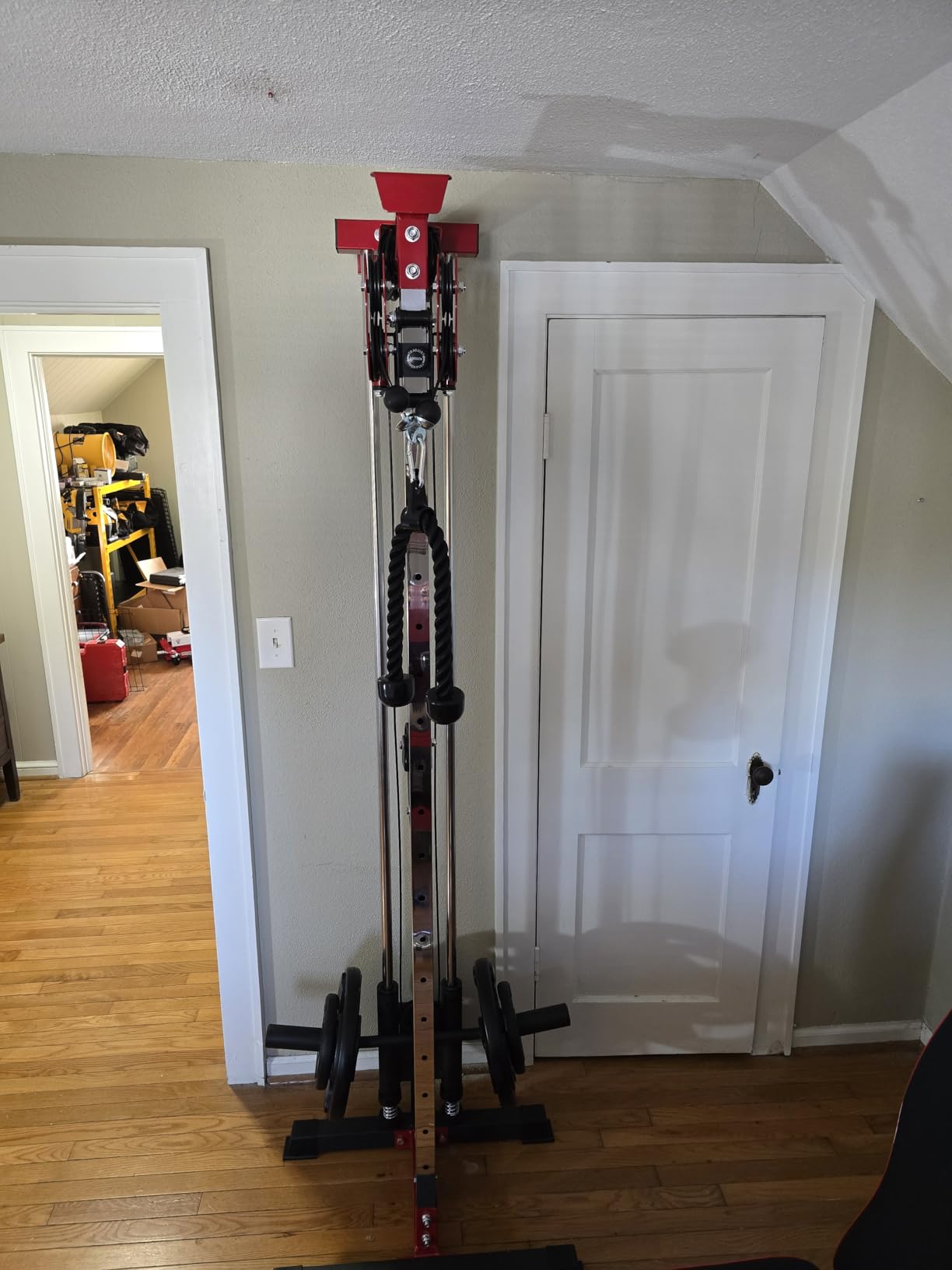 Cable Station Wall Mounted, 18 Height Pulley Tower, LAT Pull-Down Machine with Adjustable Dual Pulley System, High and Low Cable Crossover Machine with LAT Row LAT Tower for Home Gym customer photo 1