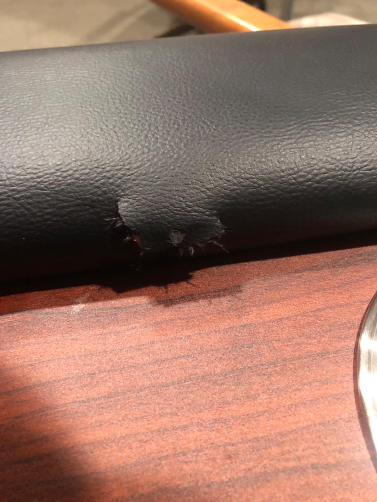 Premium 10 Player Foldable Poker Table with Cup Holders, 84