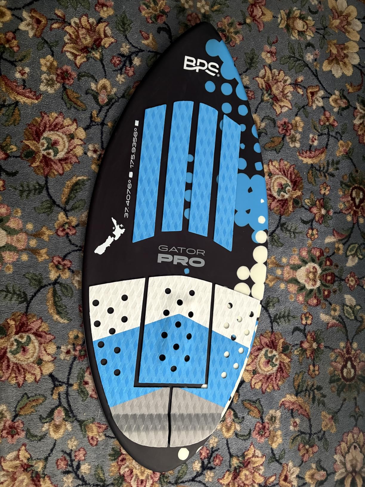 BPS New Zealand 'Gator PRO' High Performance Fiberglass Skimboard with Optional Padded Carry Bag Made from Recycled Plastics with Custom Traction Pads customer photo 1