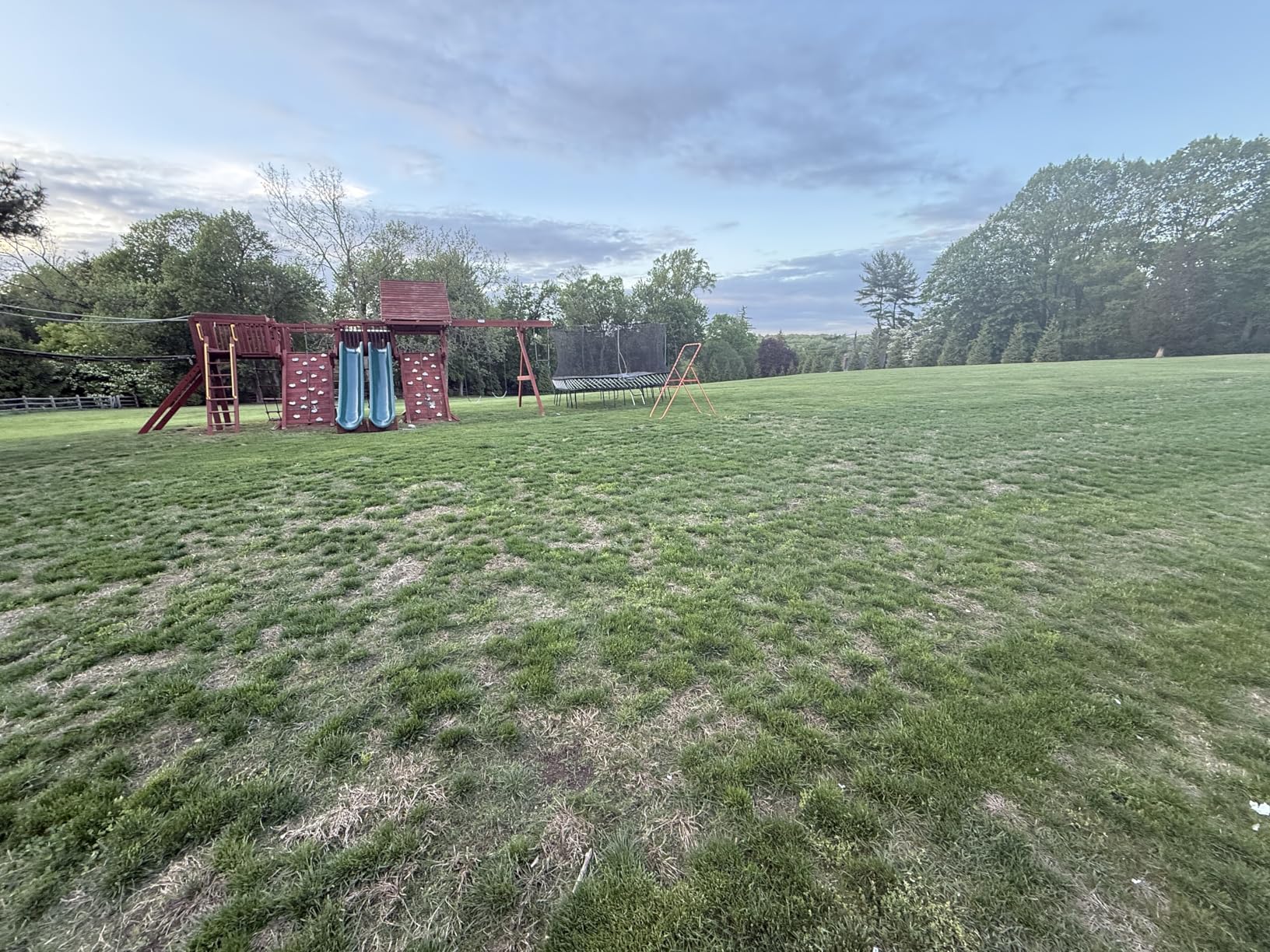 Alloyman 20V Cordless Tiller Cultivator, 360RPM Electric Garden Tiller, with 2 * 2.0Ah Batteries & Charger, 9In Tilling Width and 6.6In Depth Garden Rototiller for Lawn/Gardening/Soil Cultivation customer photo 2