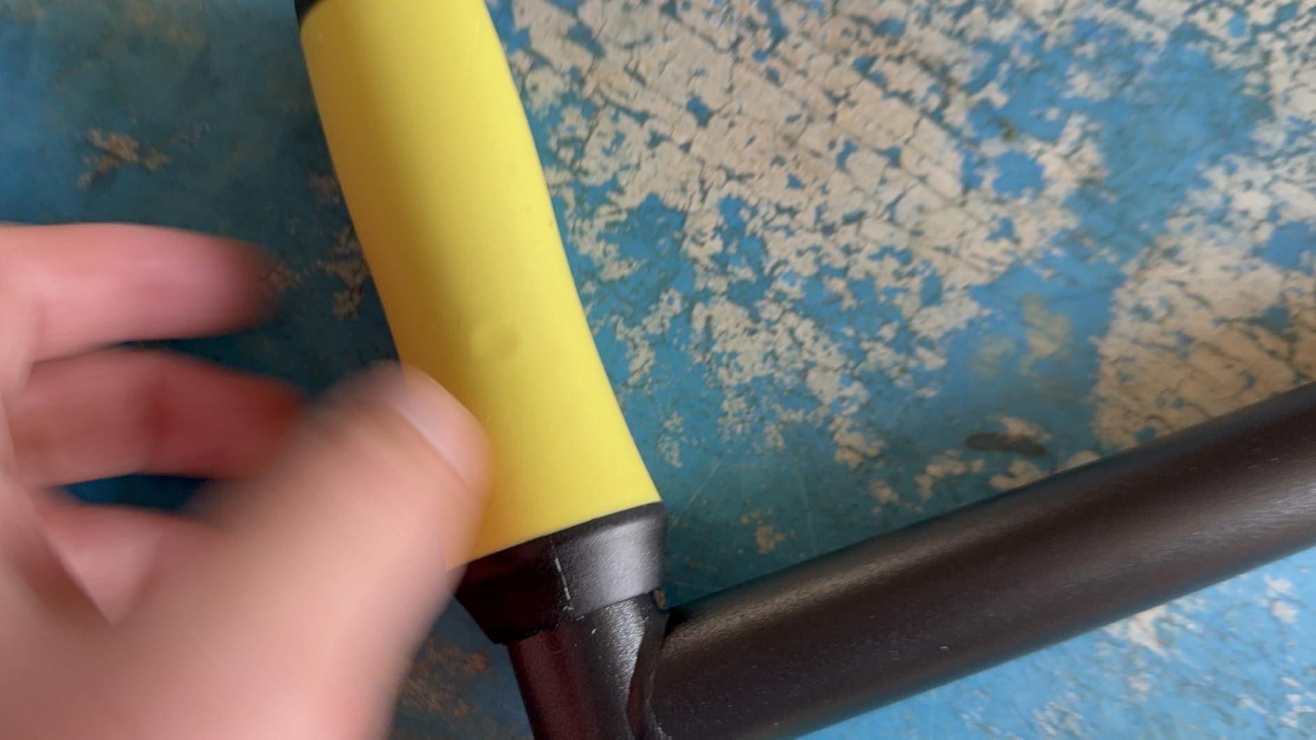 Colwelt Lawn Aerator Tool 38inch, Heavy Duty Grass Spike Aerator for Compacted Soil Aeration, Manual Lawn Air Aerators Tool with,Wide Foot Plate, Rugged Steel Spikes 3.5'' in Length, 2/5'' in Dia. customer photo 1