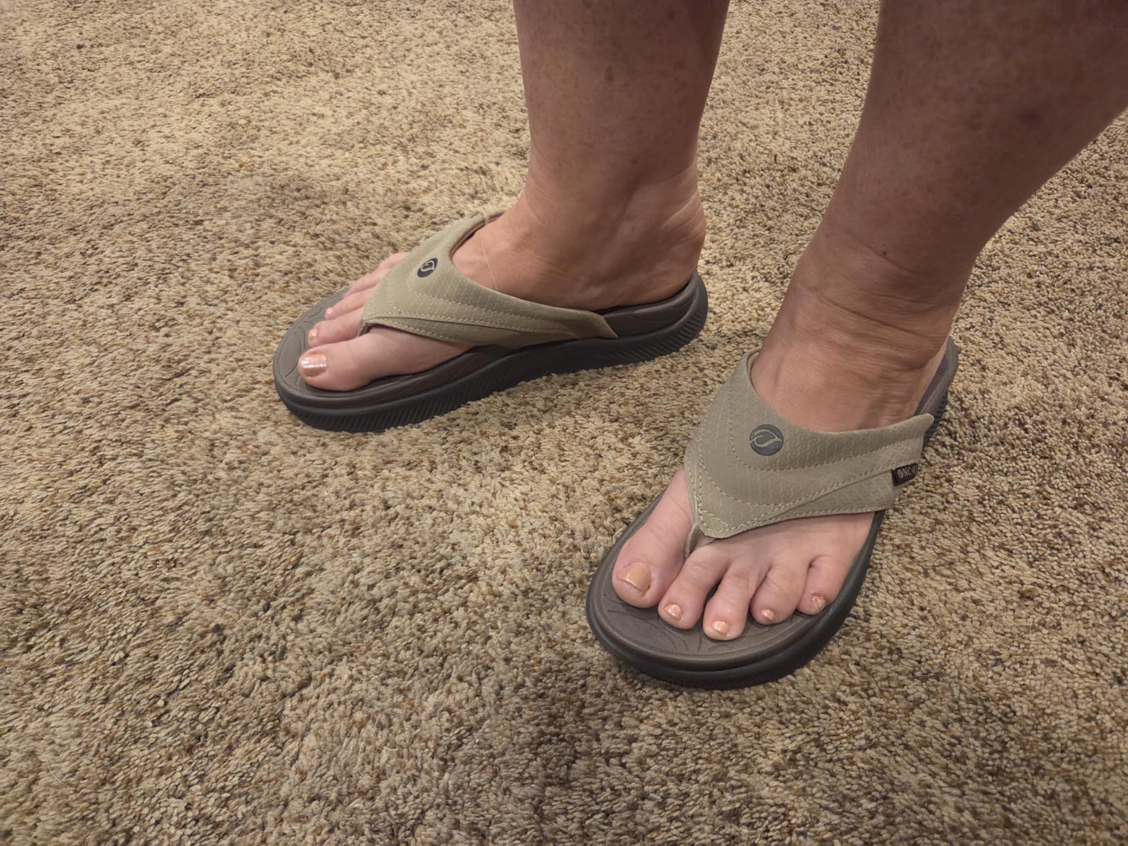 ONCAI Women's Orthotic Cushion Flip Flops Recovery Walking Sandals customer photo 1