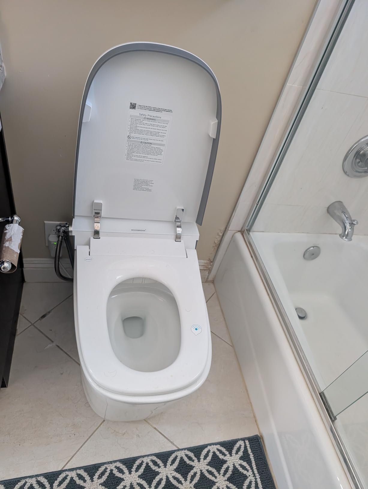 WOODBRIDGE Smart Toilet with 1000g MaP Flush Score, Foam Shield, Moving Dryer, ADA Comfort Height, Auto Flush, Blackout Flush, Auto Open & Close, Heated Seat, Bidet Toilet with Tank Built in (B0930S) customer photo 2