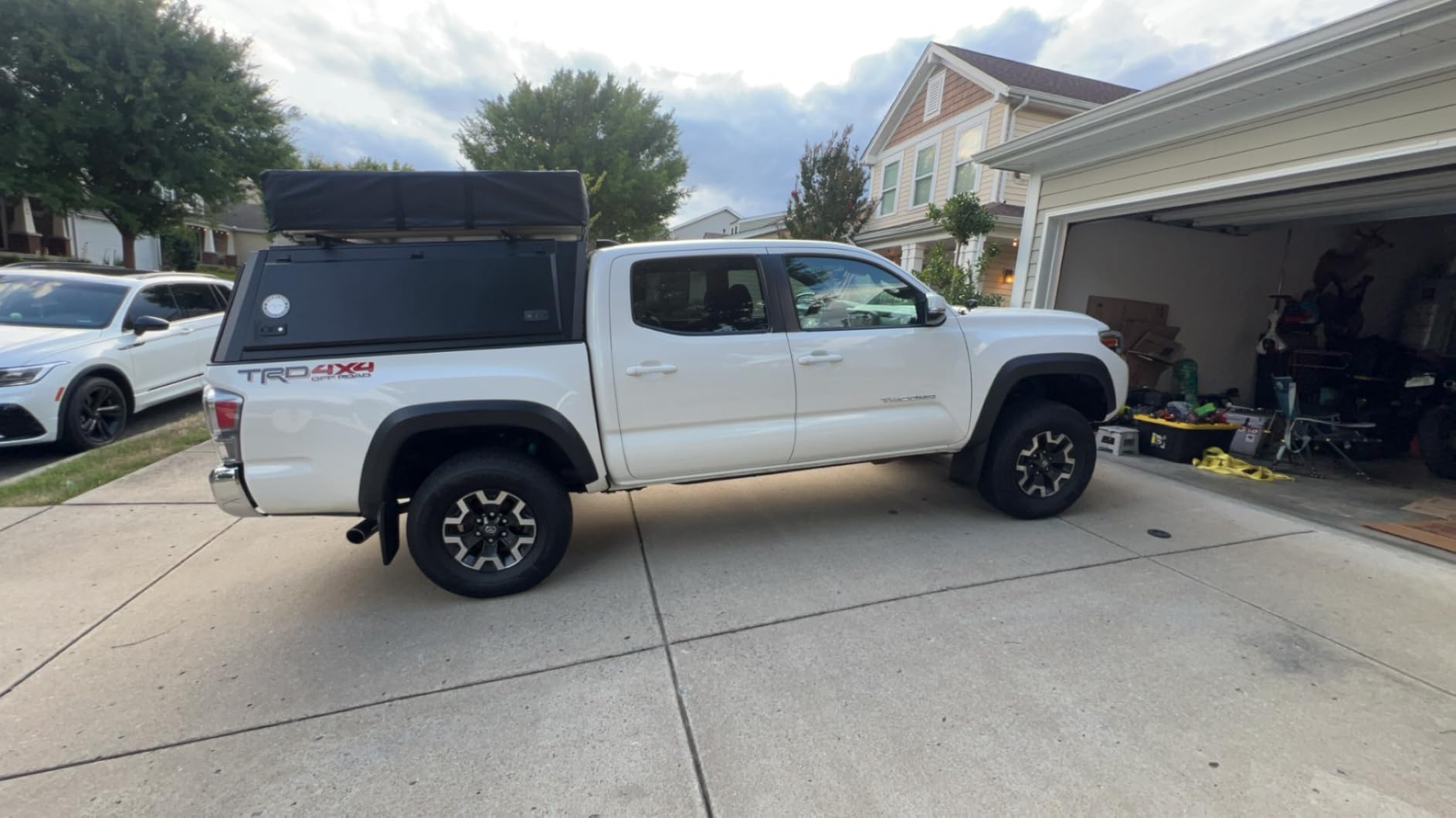 Overland Vehicle Systems Expedition Truck Cap W/Full Wing Doors, Front and Rear Windows & 3rd Brake Light - Toyota Tacoma 5' Bed 2016-2023 customer photo 1