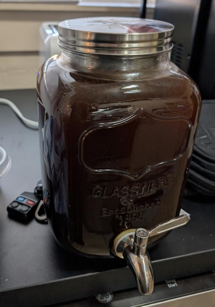 Zulay 1 Gallon/128oz Cold Brew Coffee Maker - Thick Glass Pitcher with Stainless Steel Filter, Lid & Spout customer photo 2