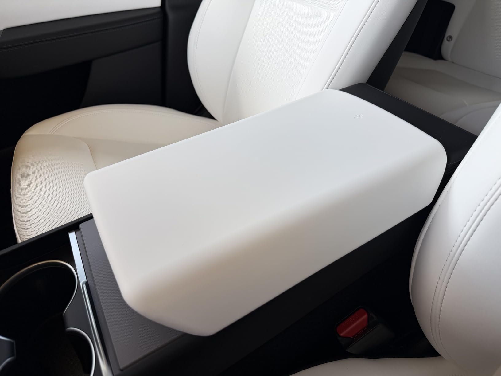 Spigen Center Console Armrest Cover for Tesla Model Y Juniper (Standard, Premium & Performance 2026/2025) and Model 3 Highland (Standard, Premium & Performance 2026/25/24) - White customer photo 1
