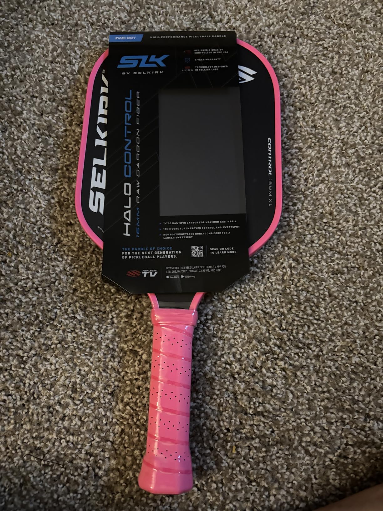 Selkirk Sport SLK Halo Raw Carbon Fiber Pickleball Paddle | Designed in The USA | Choose The T700 Raw Carbon Fiber Power, 18k Ultraweave Control, or Aramid Fiber Linkweave Thermoformed Pro customer photo 2