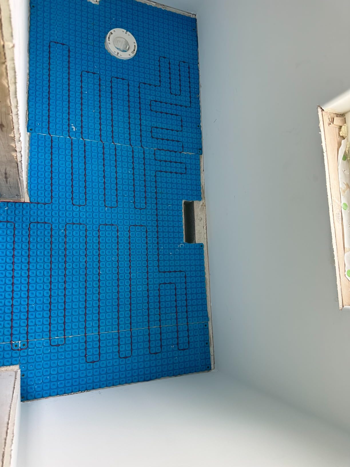 200 Sqft 240V Electric Radiant Floor Heating System - Includes Heating Cable, Membrane, Programmable Thermostat, and Under Tile Heater customer photo 2