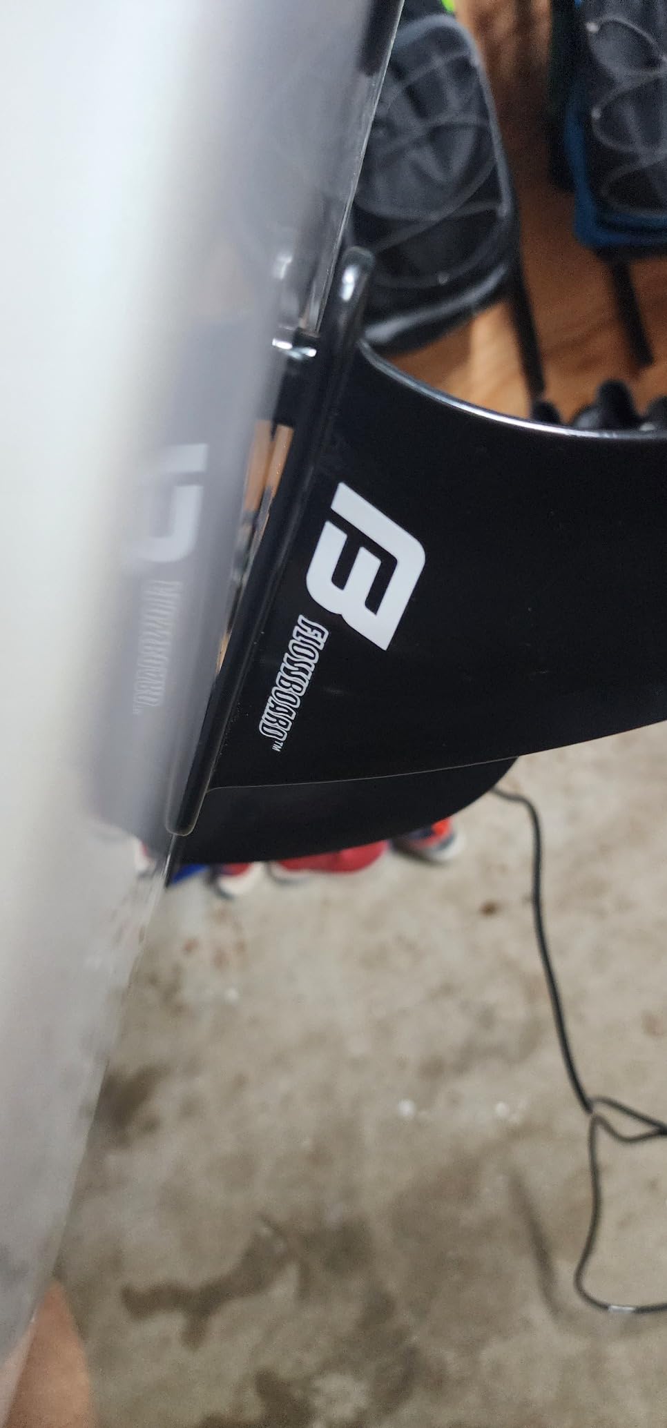 FLOWBOARD Surfboard Softboard Foam - Include (3) Fins 6' Foot Leash and (2) Wood Stringers Inside Board Availalable in 6' and 7' Short Board and 8' Longboard customer photo 2