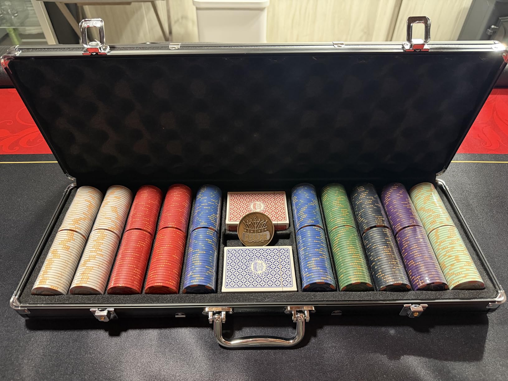 Foldable Poker Table for 10 Players - Premium Soft-Padded Armrest, Individual Cup Holders, Portable Mat - Crafted with Durable Materials, Long-Lasting Poker Table (Red) customer photo 1