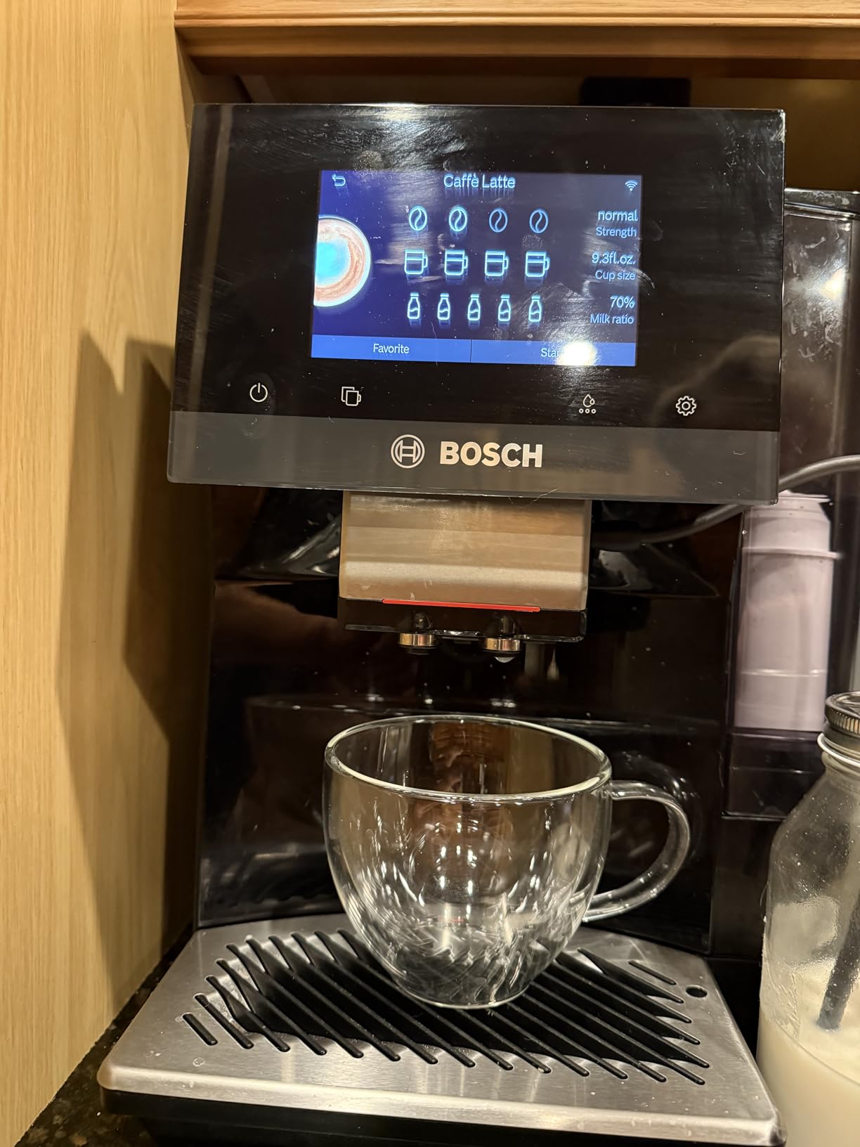 Bosch 800 Series Fully Automatic Espresso and Coffee Machine - 35 Drinks, Cold Brew, Double Cup, Milk Hose, Ceramic Grinder, Smart Features, in Black TPU60309 customer photo 2
